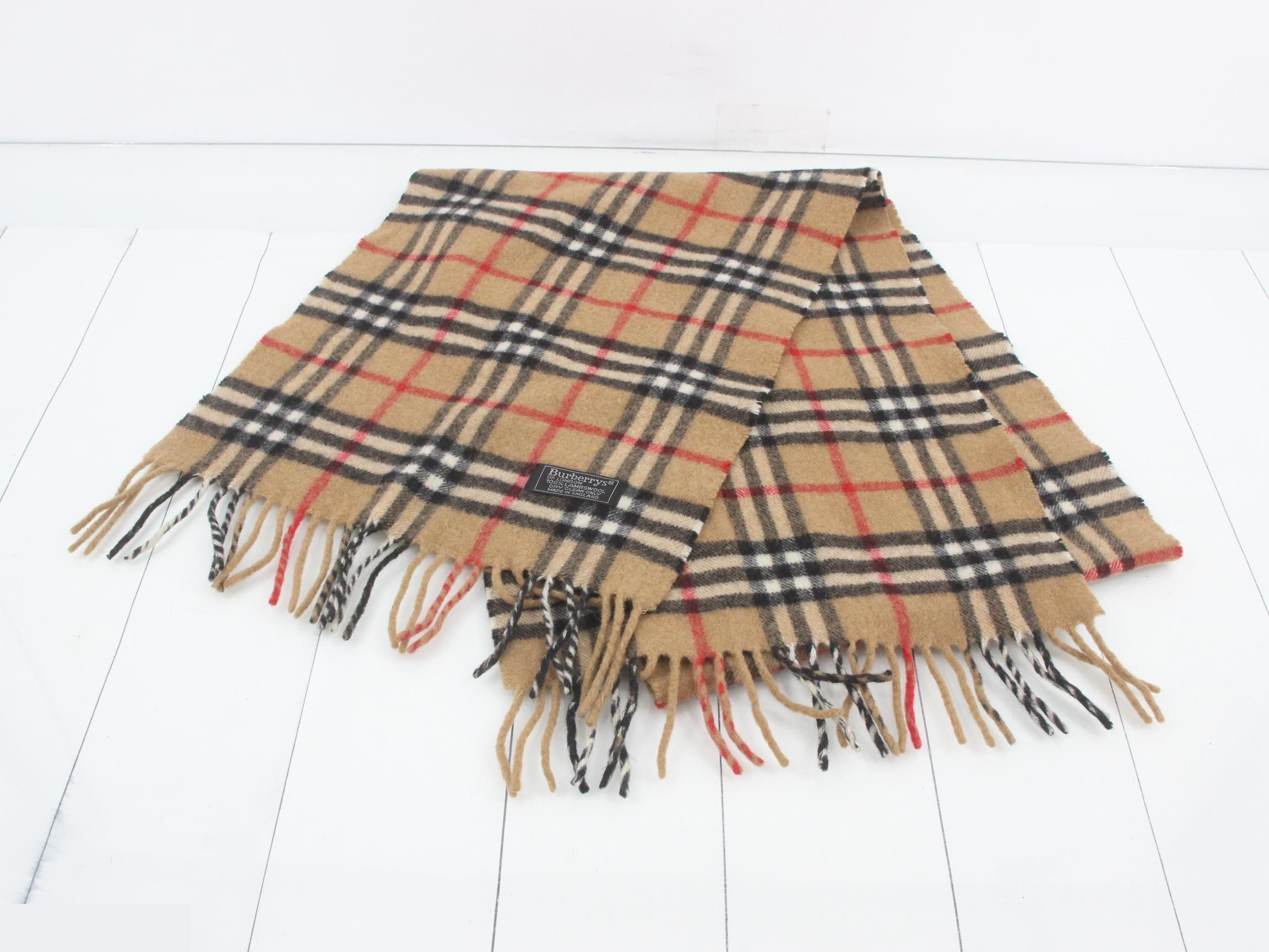 Other lines: Small items, accessories, and scarves — view 2