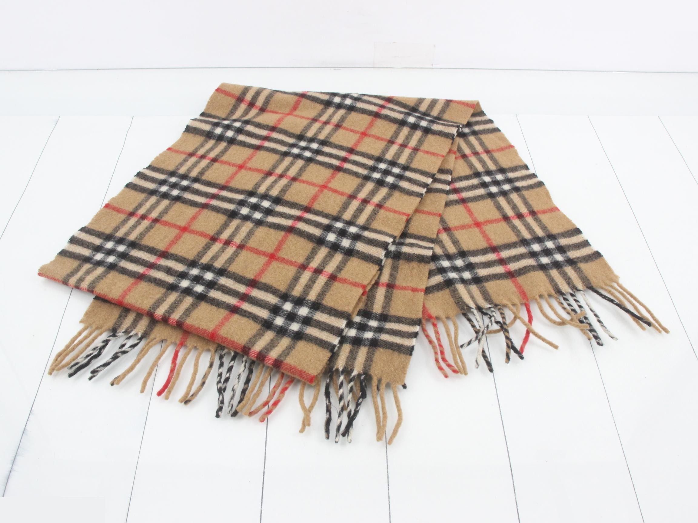 Other lines: Small items, accessories, and scarves — view 3