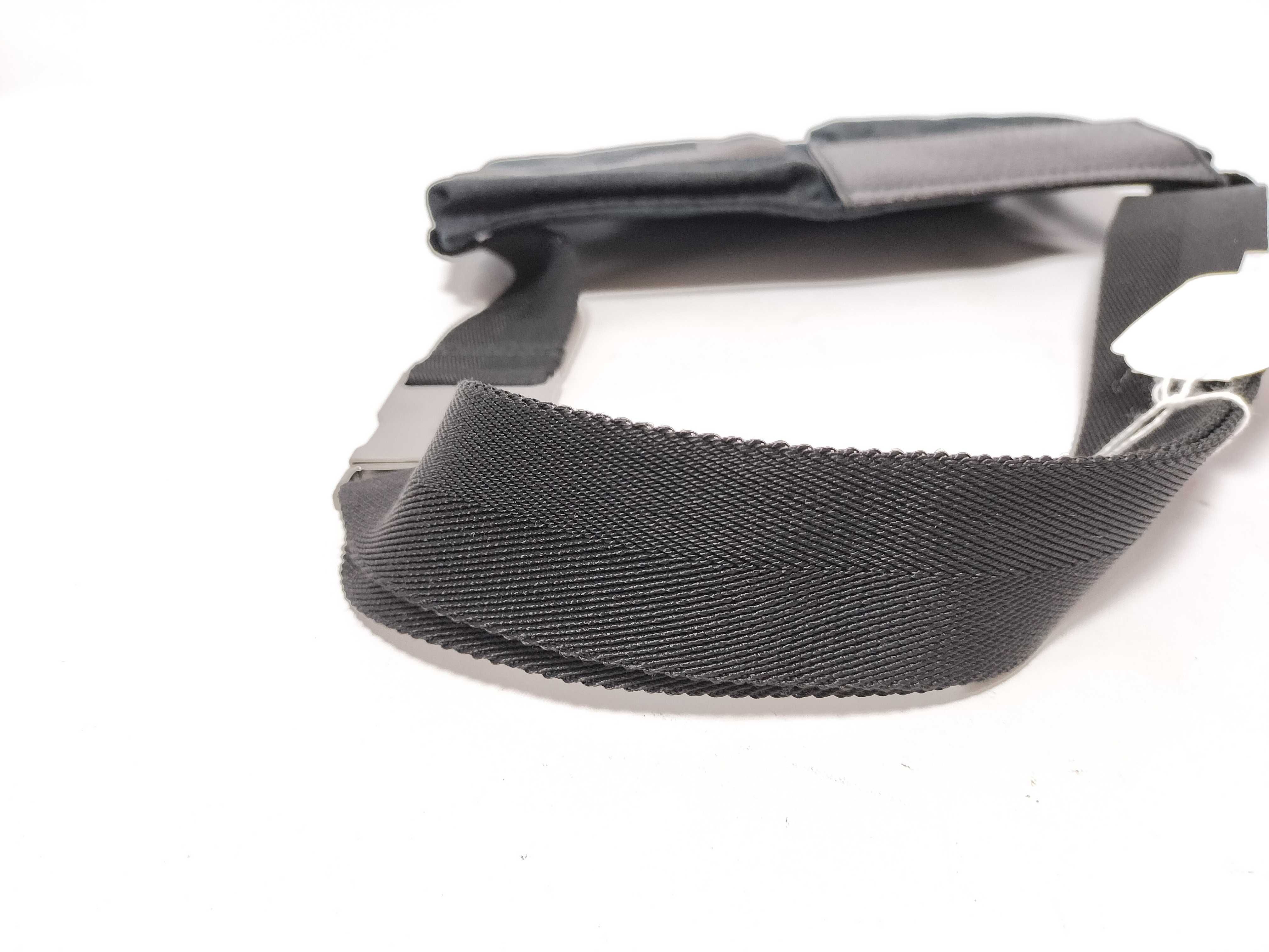 GG Canvas FR- GG Canvas x Leather Waist Bag Black 162962 Waist Bag — view 4