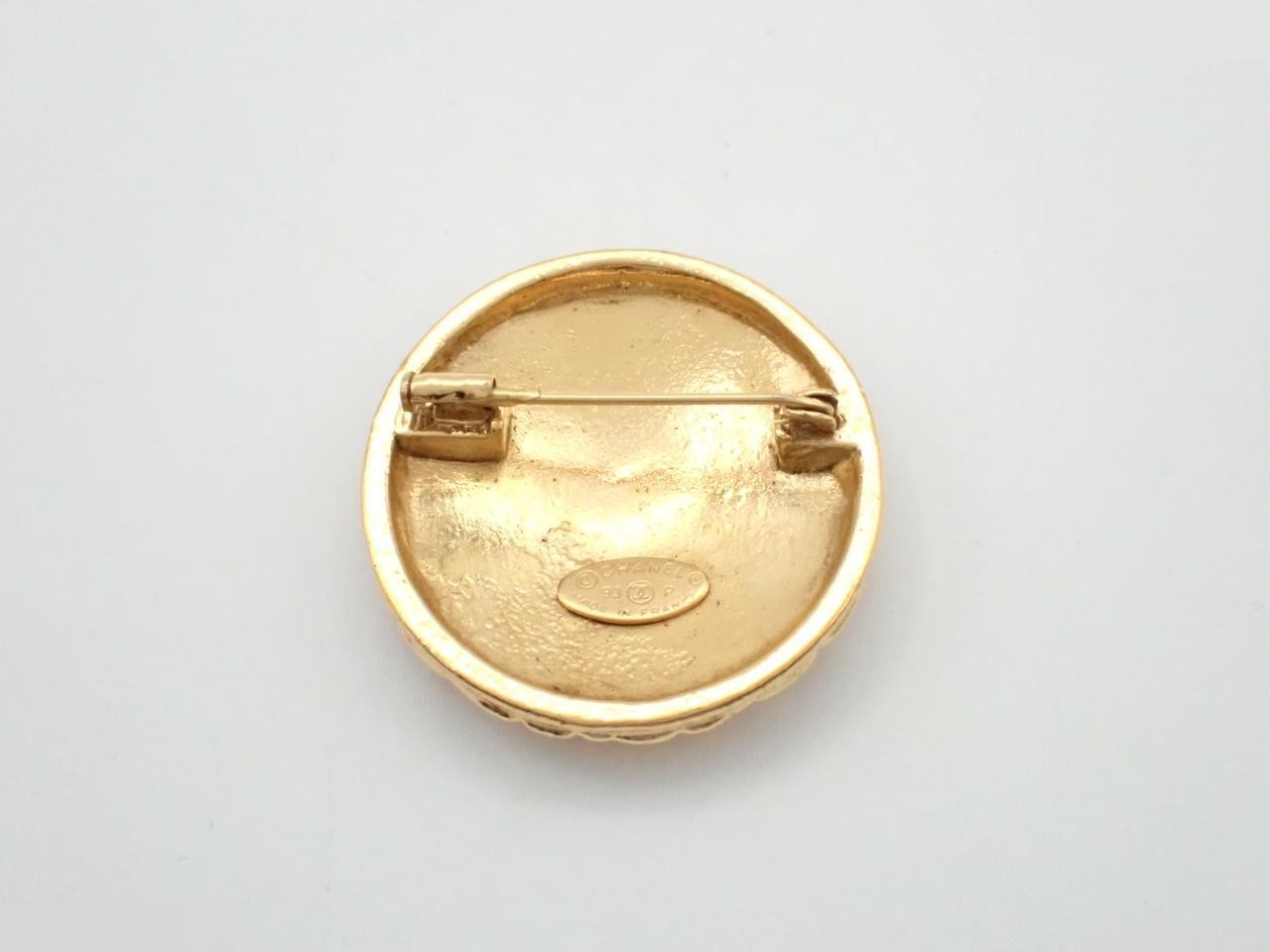 Brooch, Coco Mark, Gold — view 2