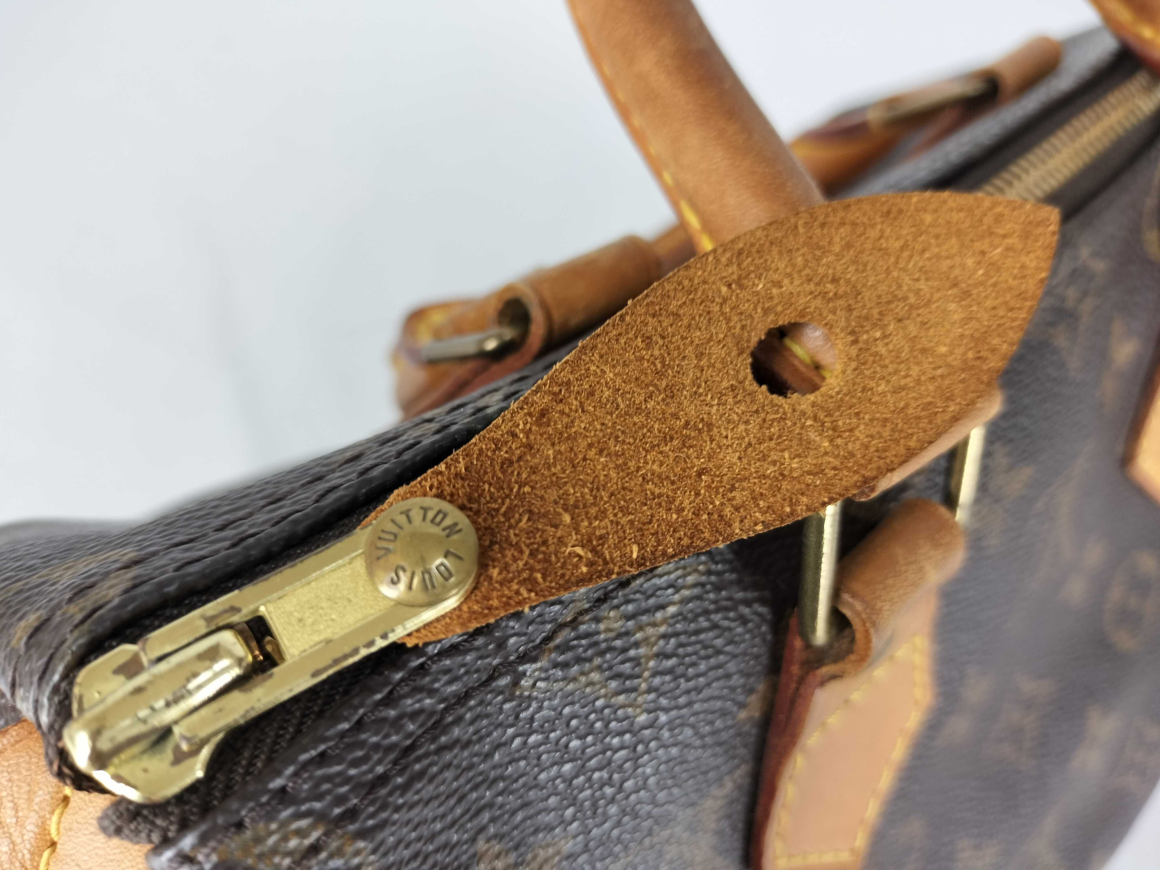 Monogram VUITTON Handbag — view 15