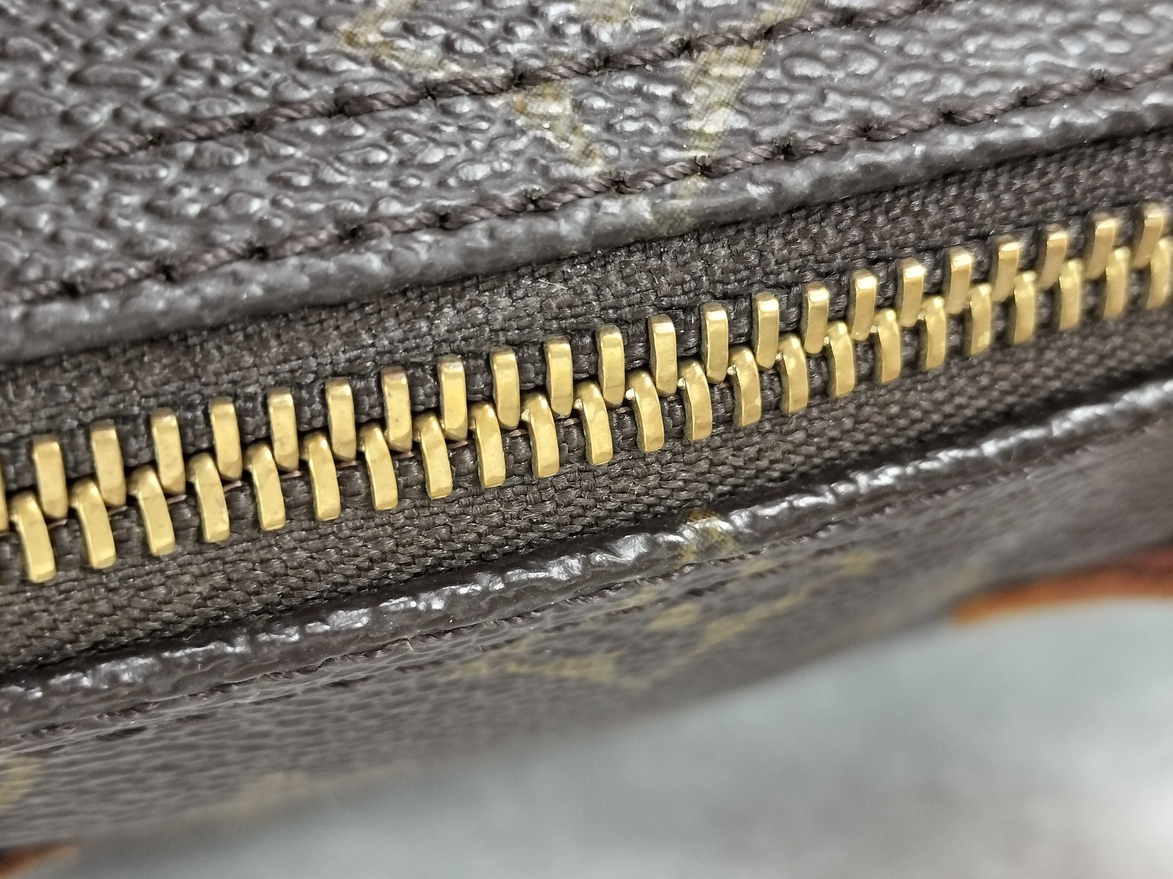 Monogram VUITTON Handbag — view 6