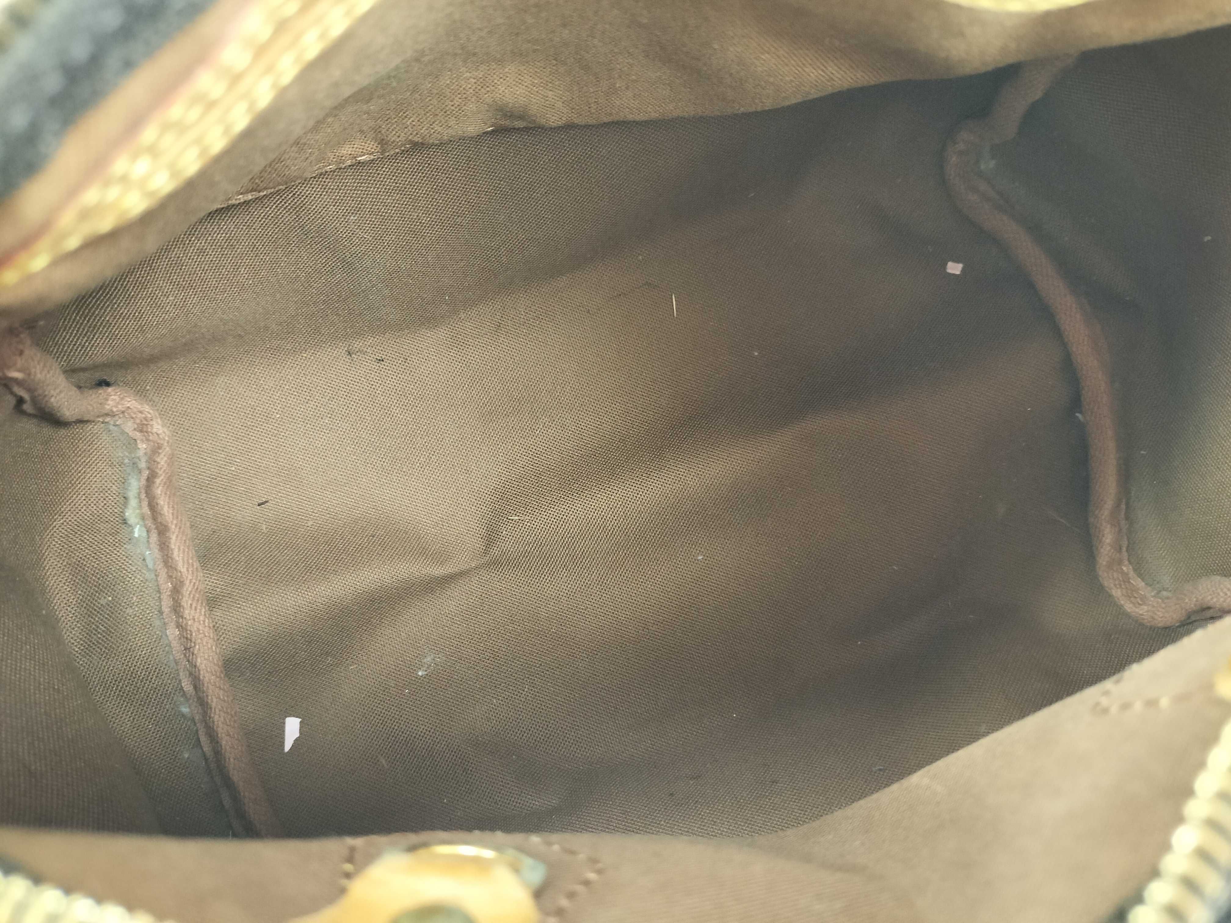 Monogram VUITTON Handbag — view 10