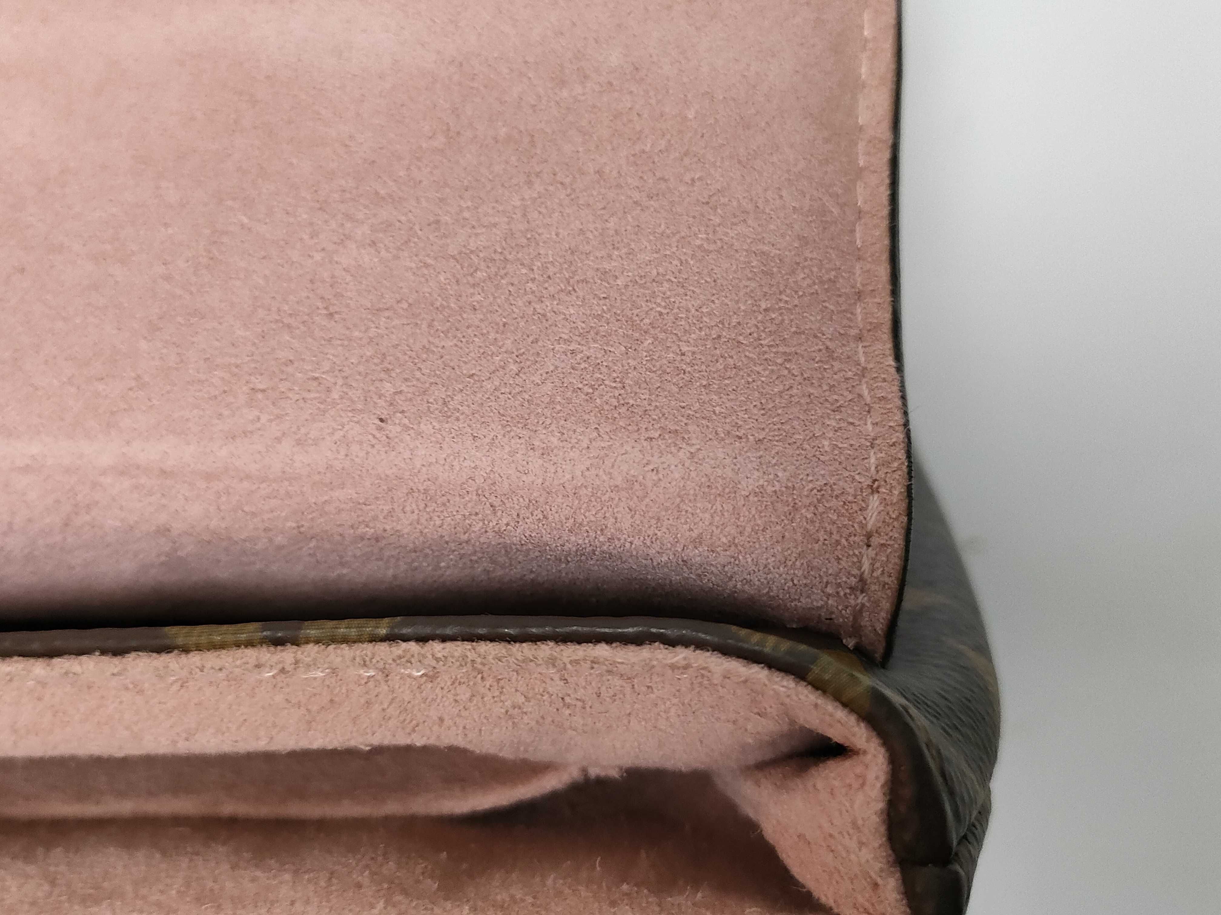 Monogram Louis Vuitton Monogram Pink Lockit M44080 Shoulder Bag — view 13