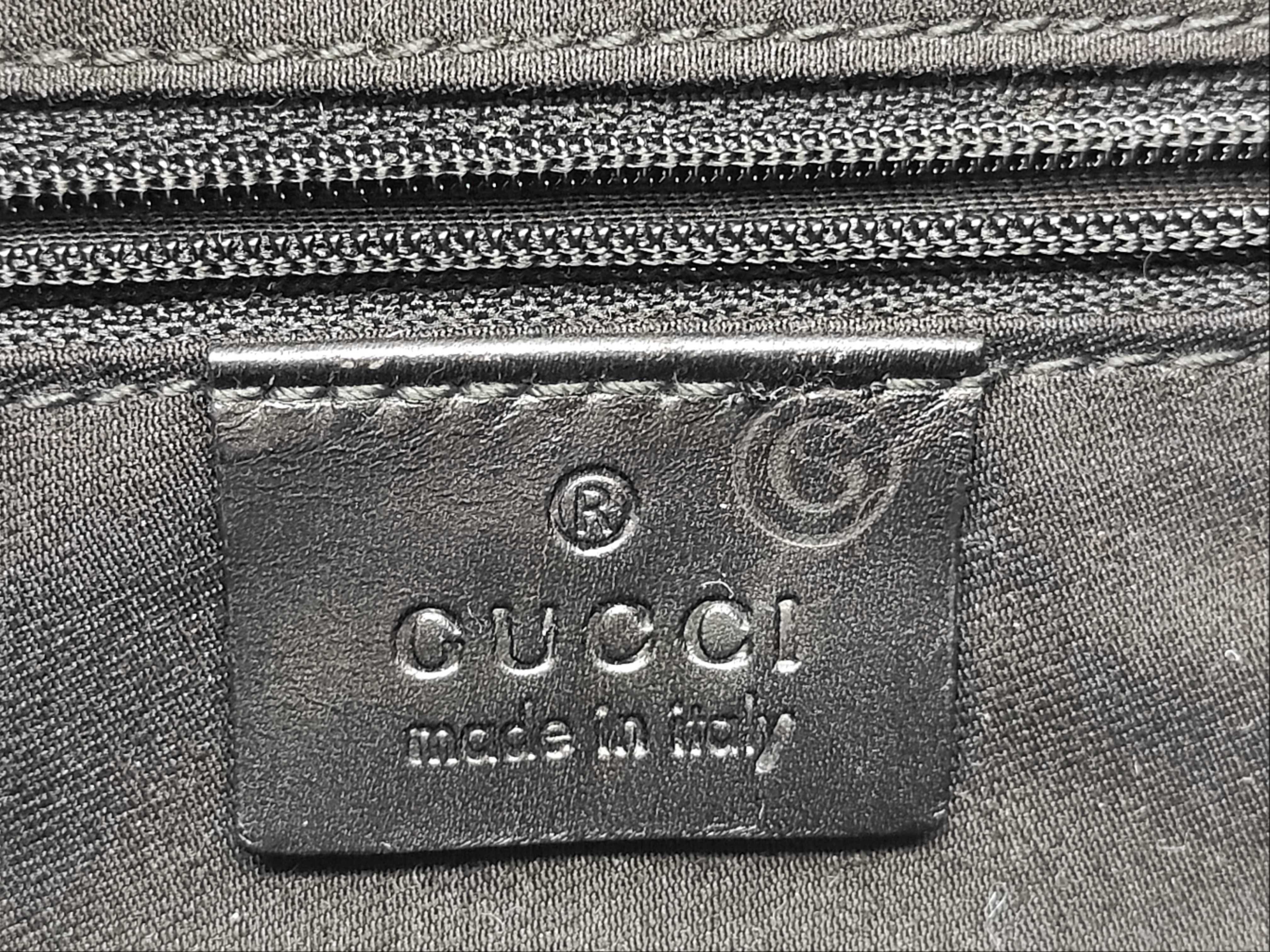 GG Canvas Shoulder Bag — view 11