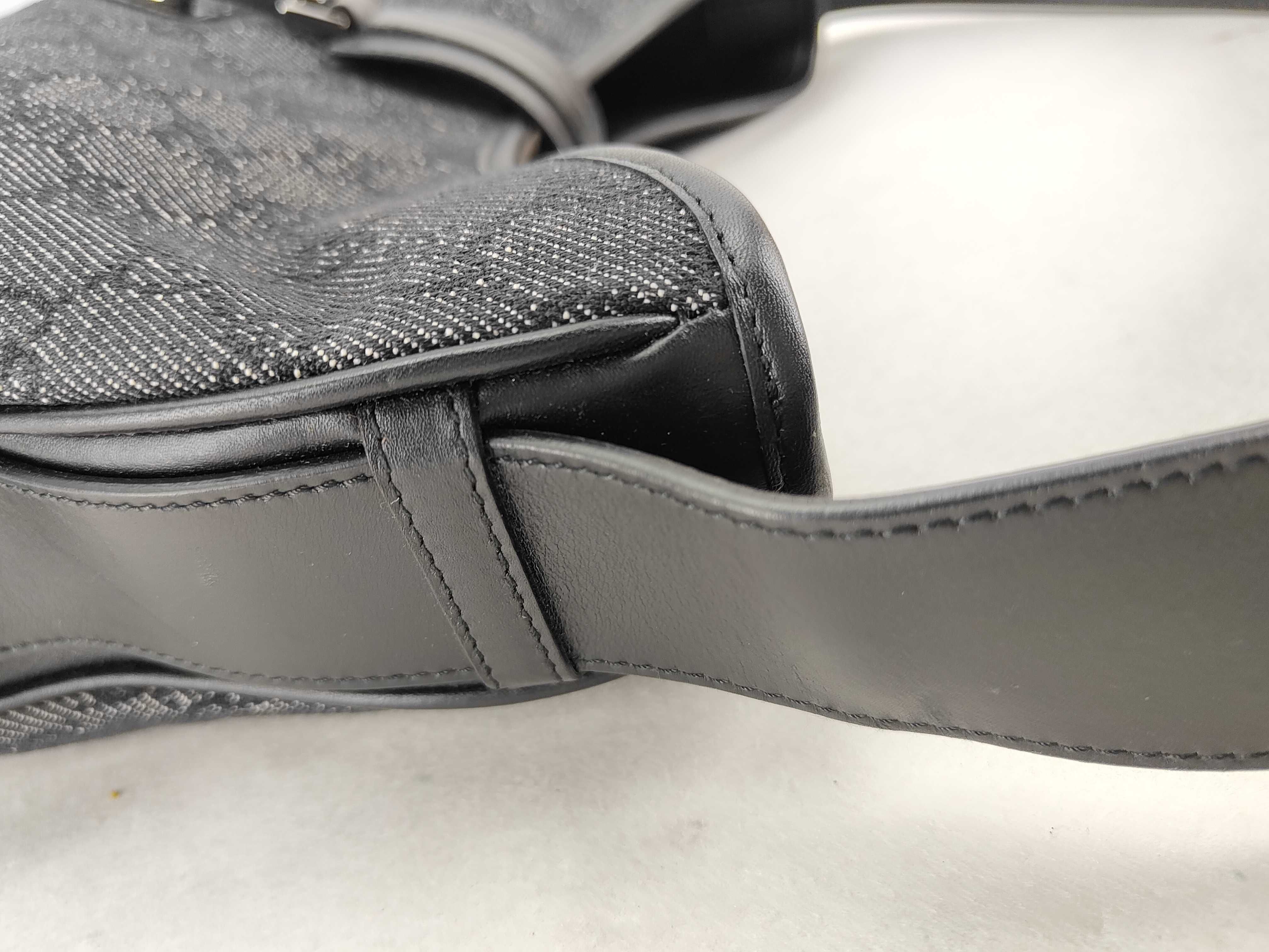 GG Canvas Shoulder Bag — view 5