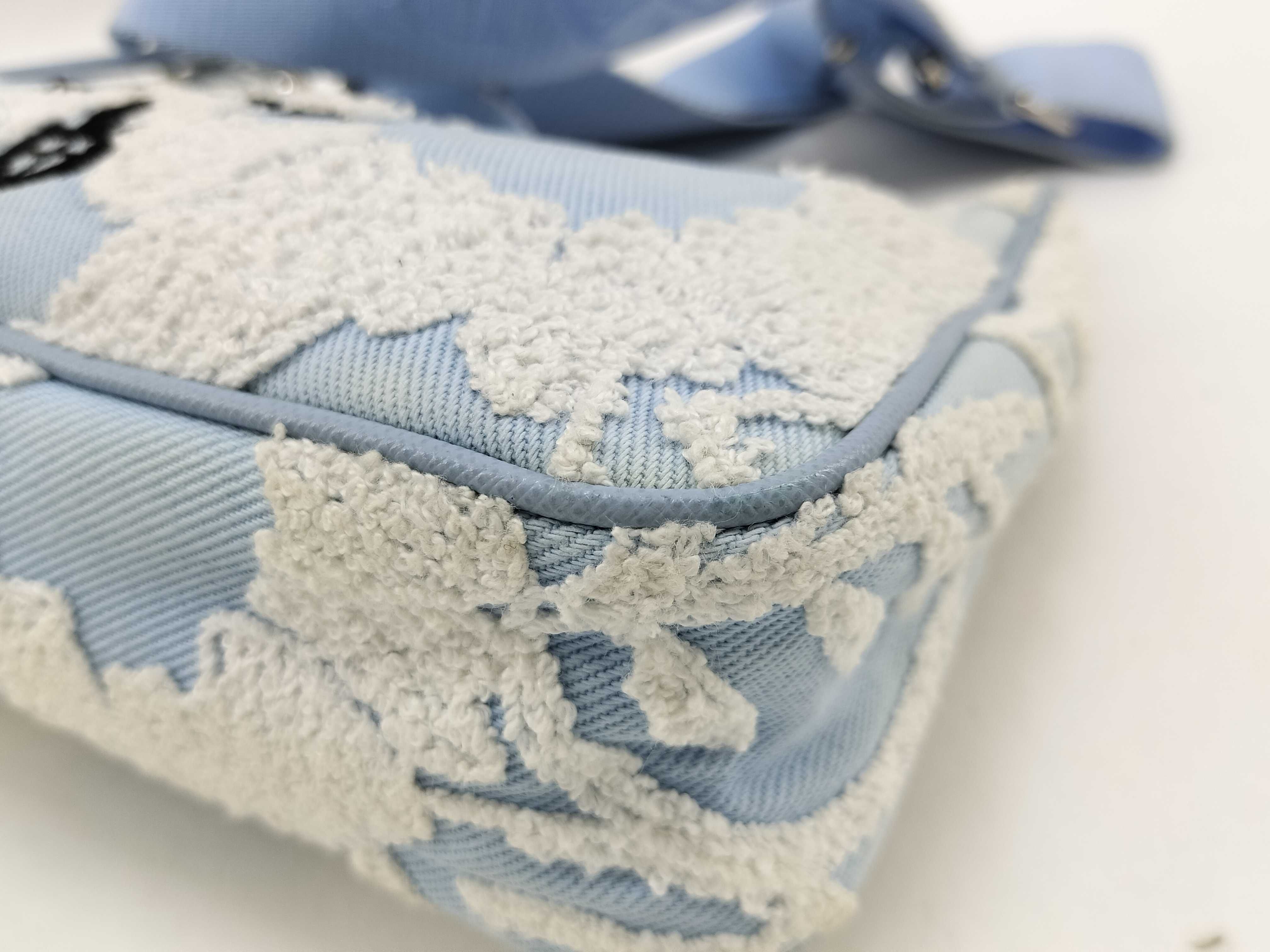 Re-Edition 2-Way Shoulder Bag with Pouch — view 7