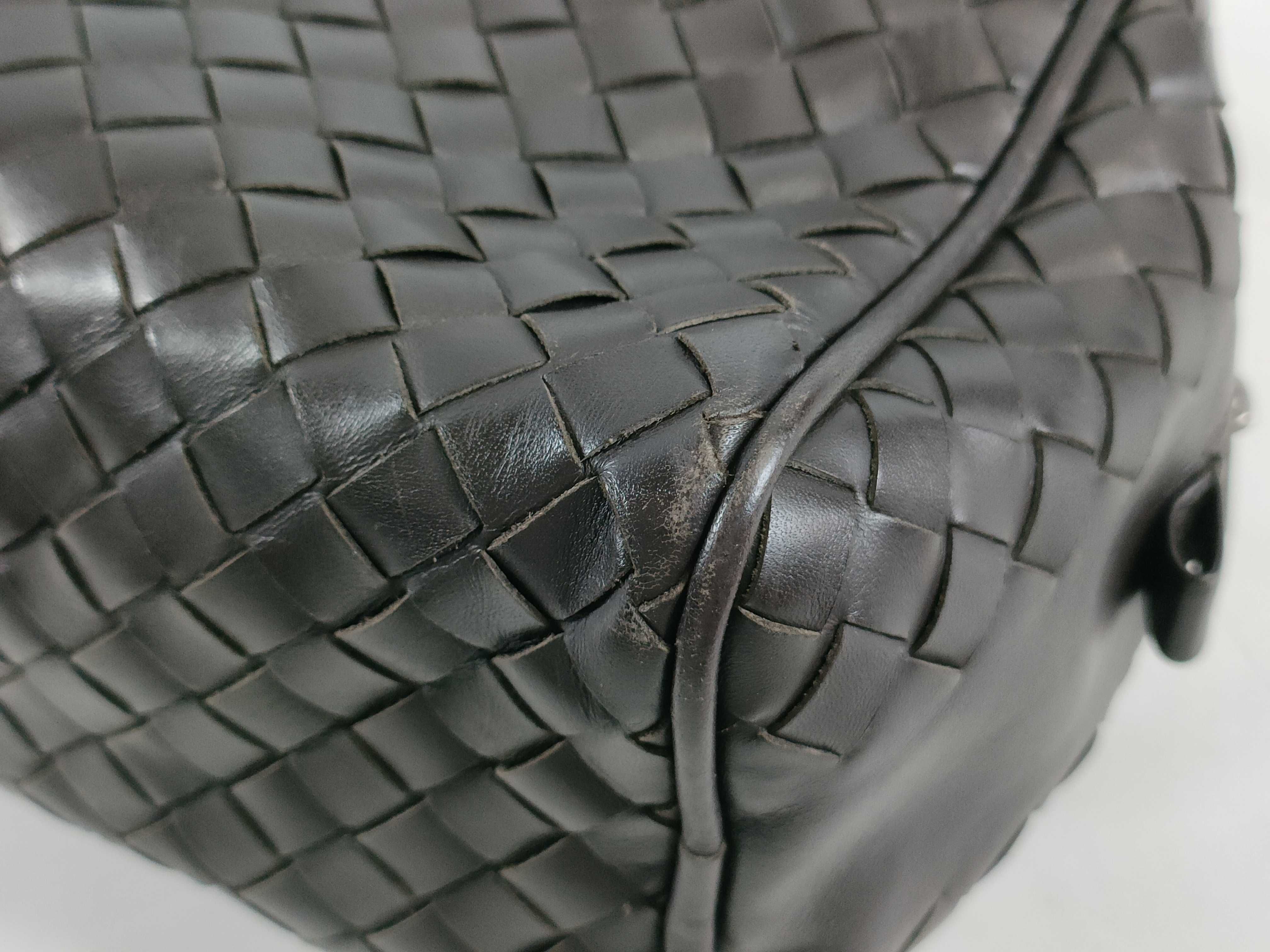 Intrecciato Bottega Veneta Second Bag — view 11