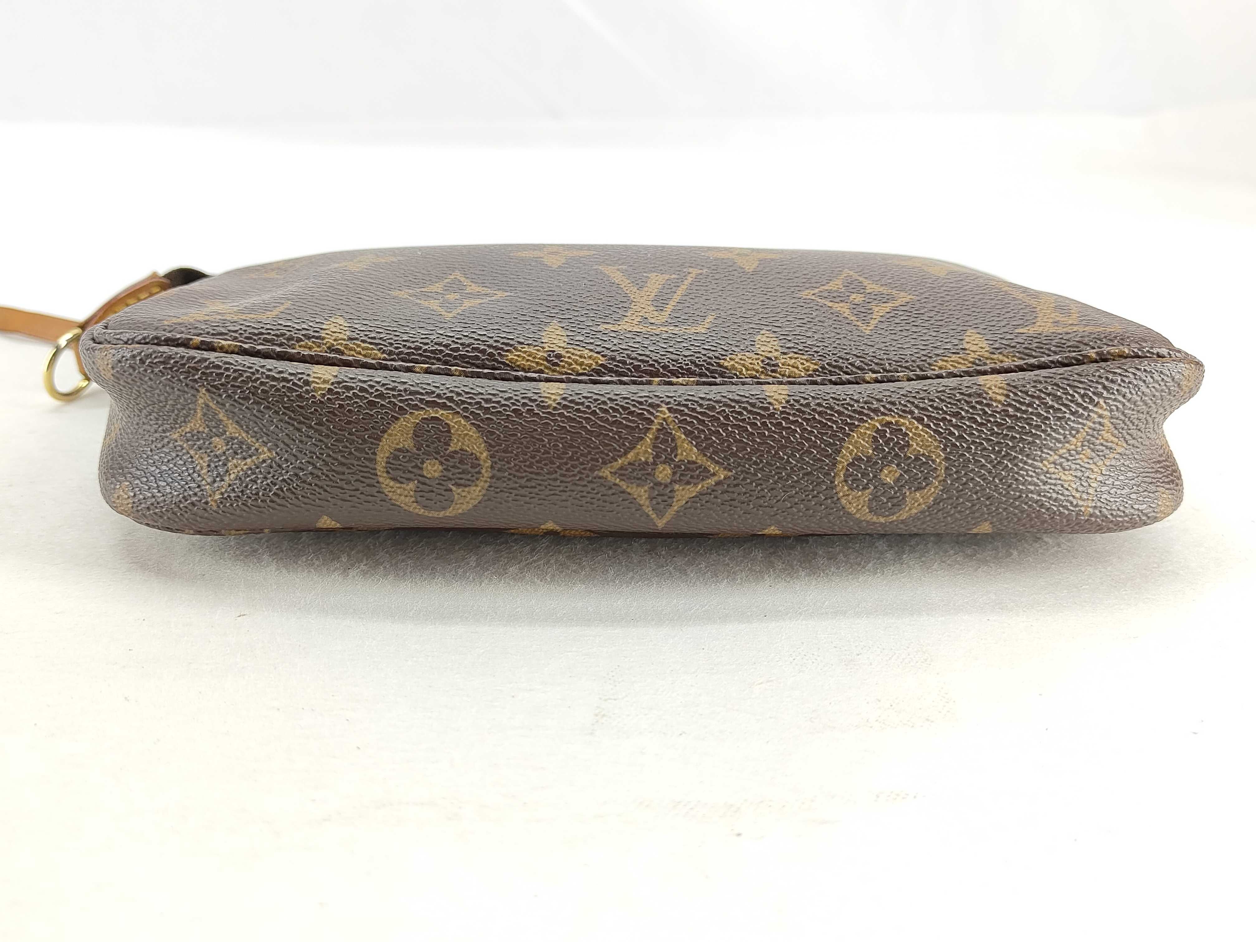 Monogram Pochette Accessoires M51980 SL1928 Pouch — view 8