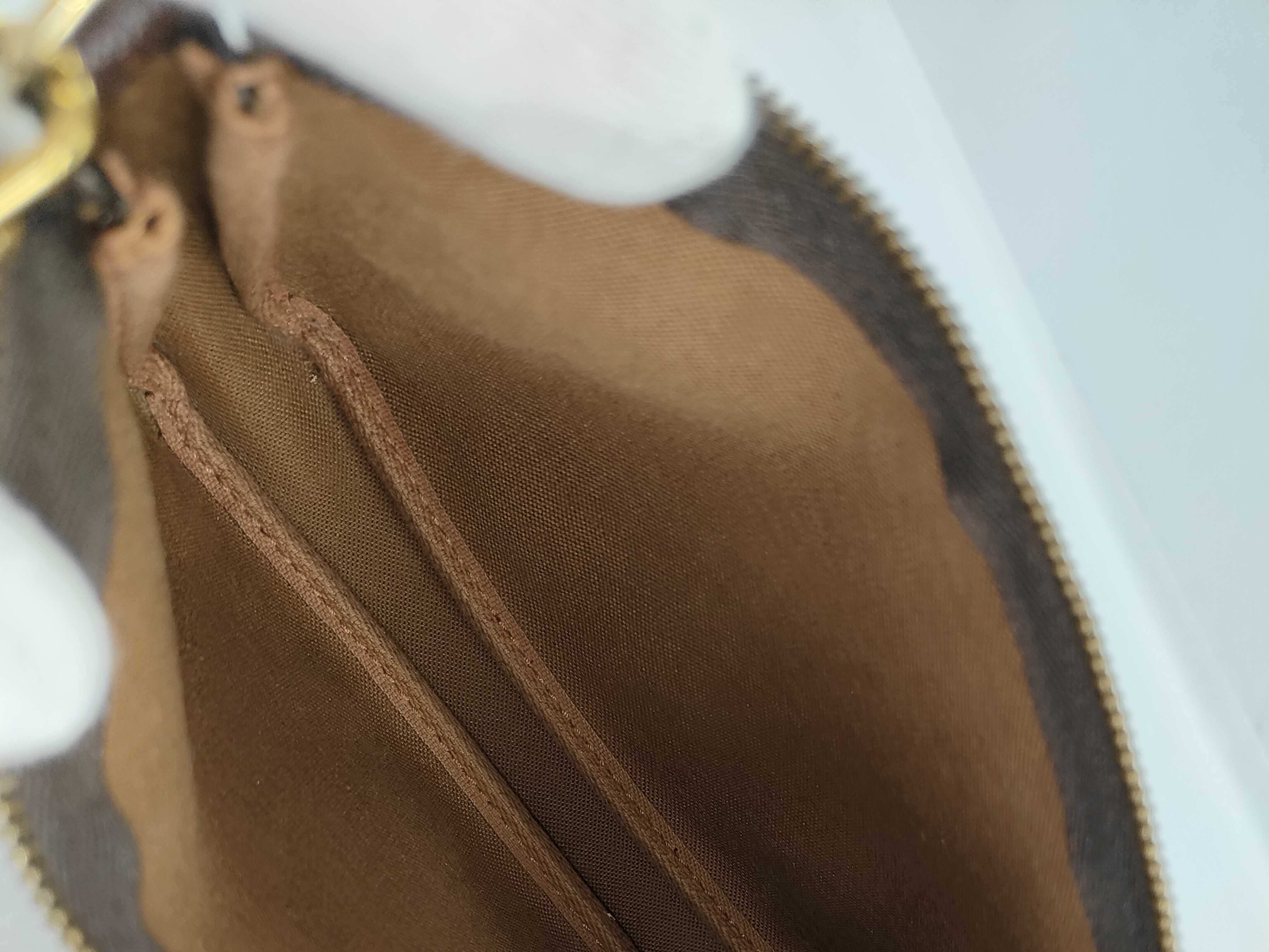 Monogram Pochette Accessoires M51980 SL1928 Pouch — view 10