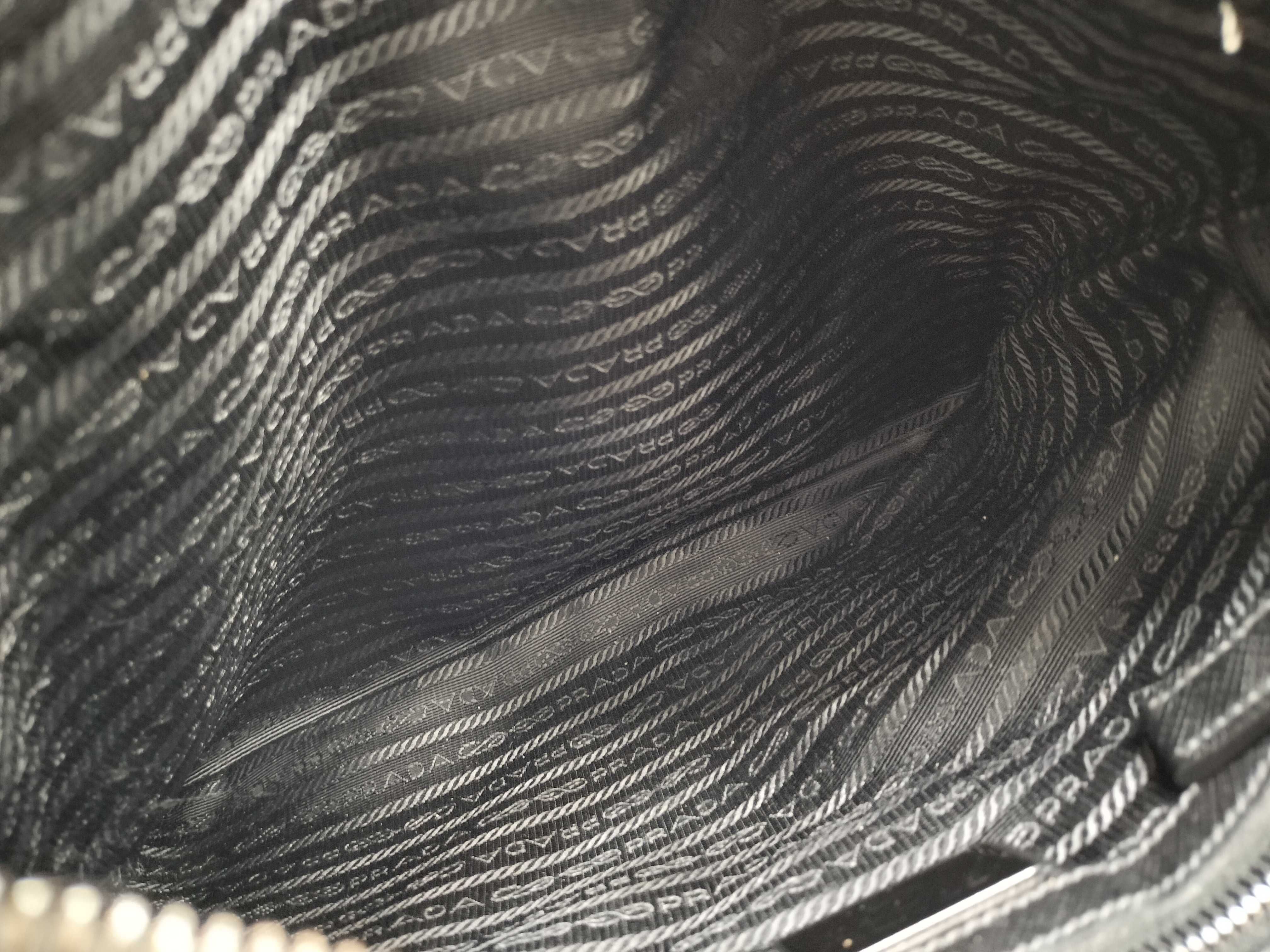 Nylon Prada Current Model 2VH053 Saffiano Shoulder Bag Nylon Triangle Logo Shoulder Bag — view 10