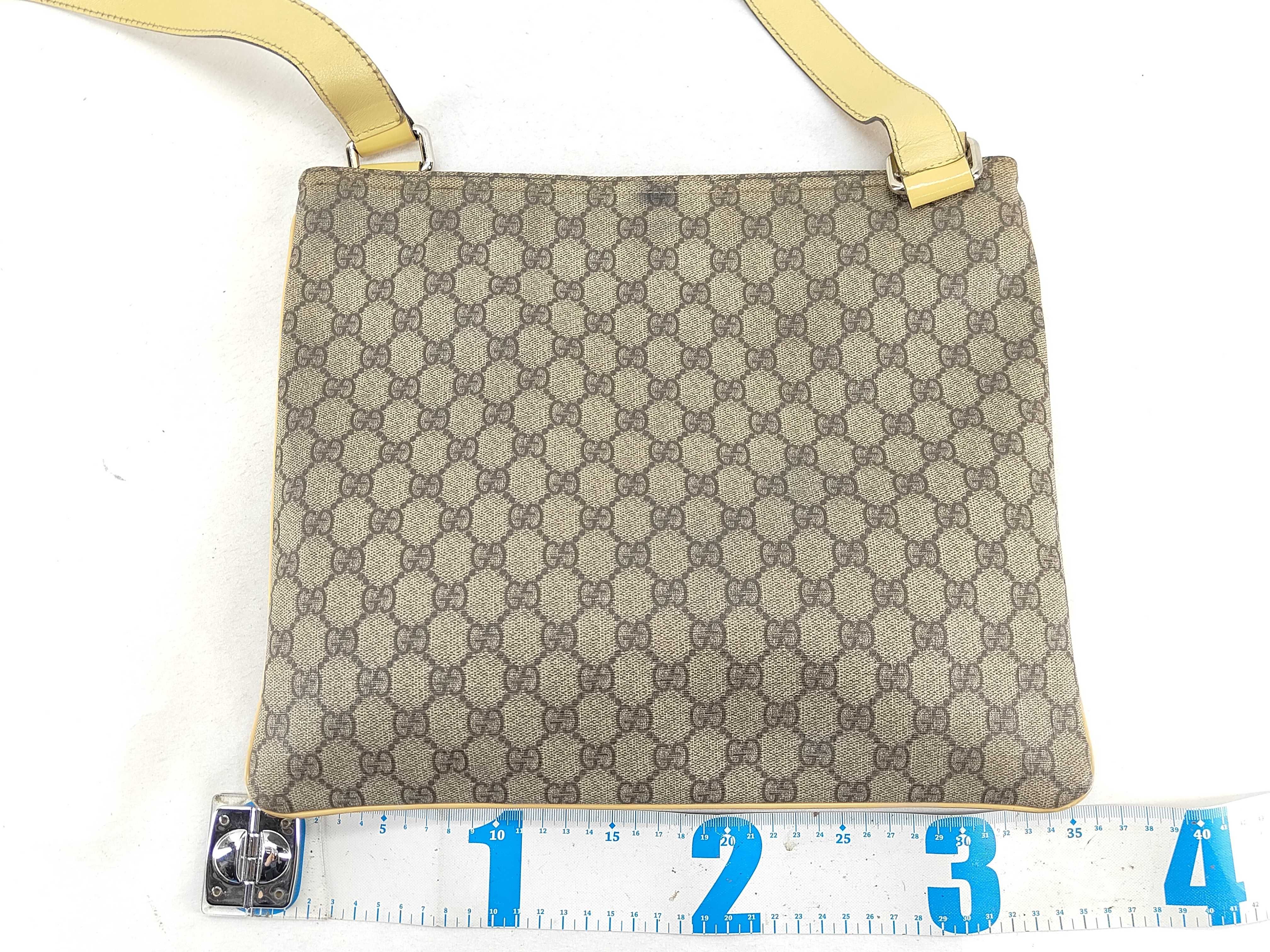 GG Canvas Gucci 201446 GG Supreme Shoulder Bag PVC Beige Brown Shoulder Bag — view 2