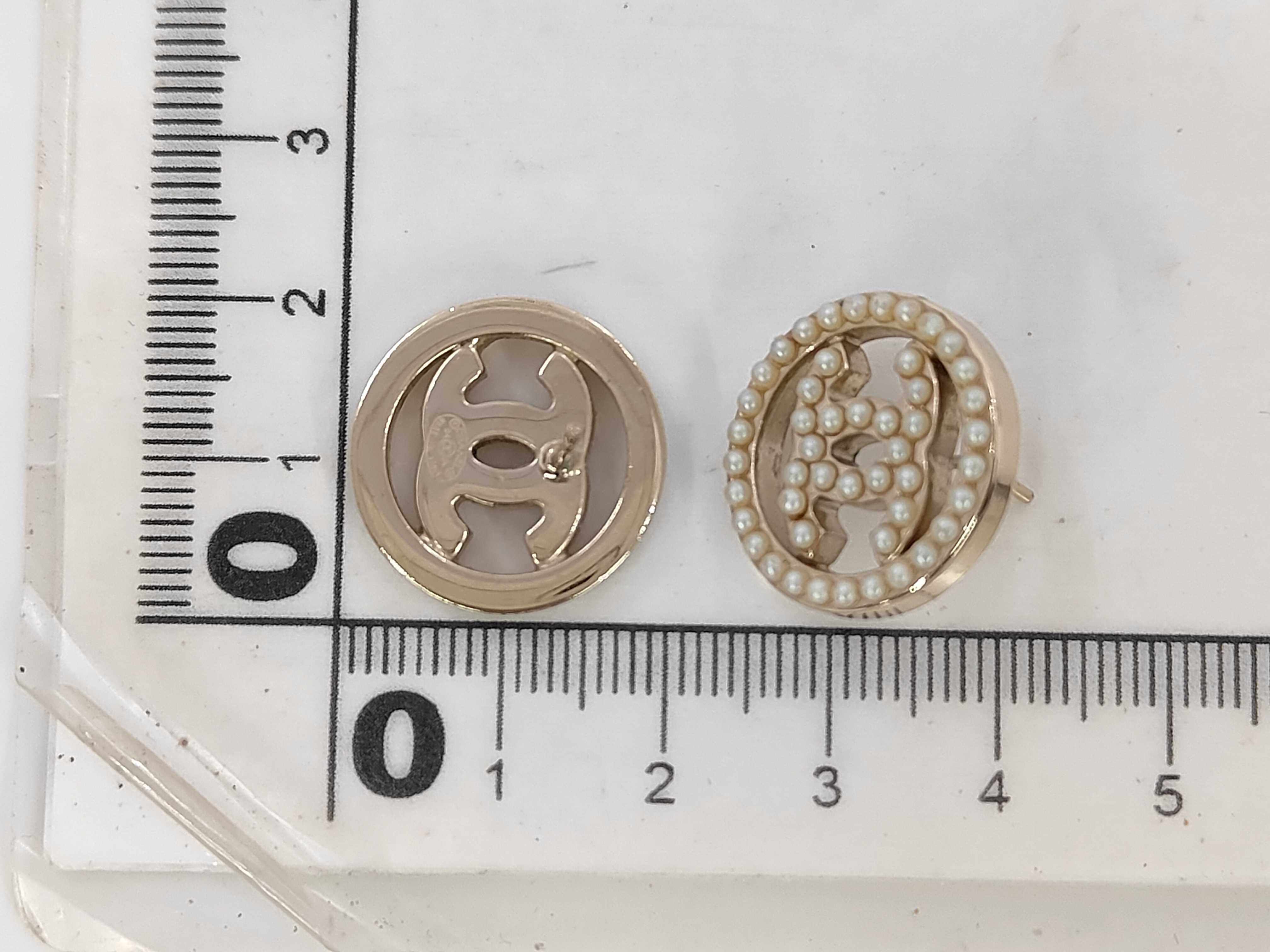 04A Pearl / Earrings / GP Earrings — view 6