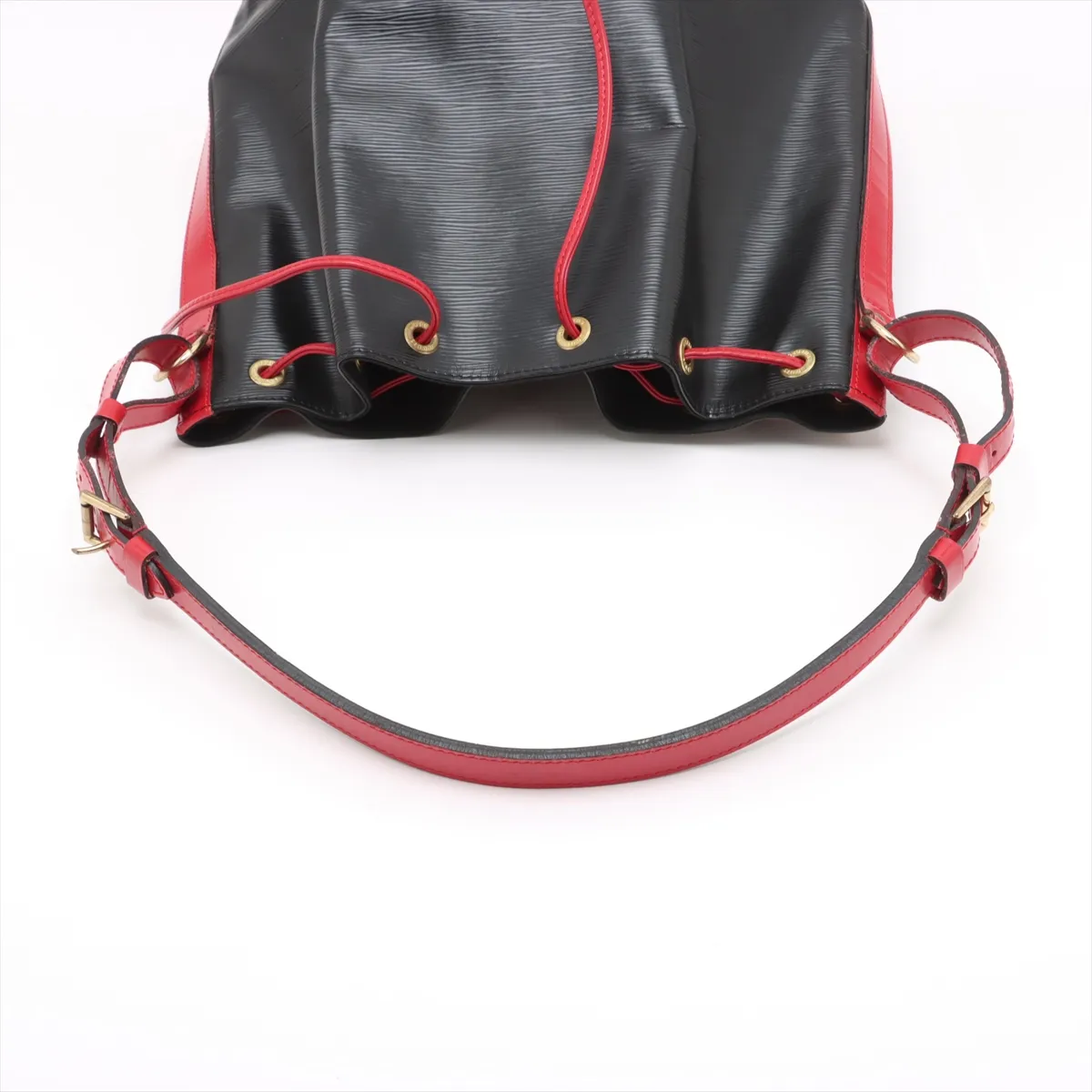 Epi Noe M44017 AR0975 Black x Red — view 5