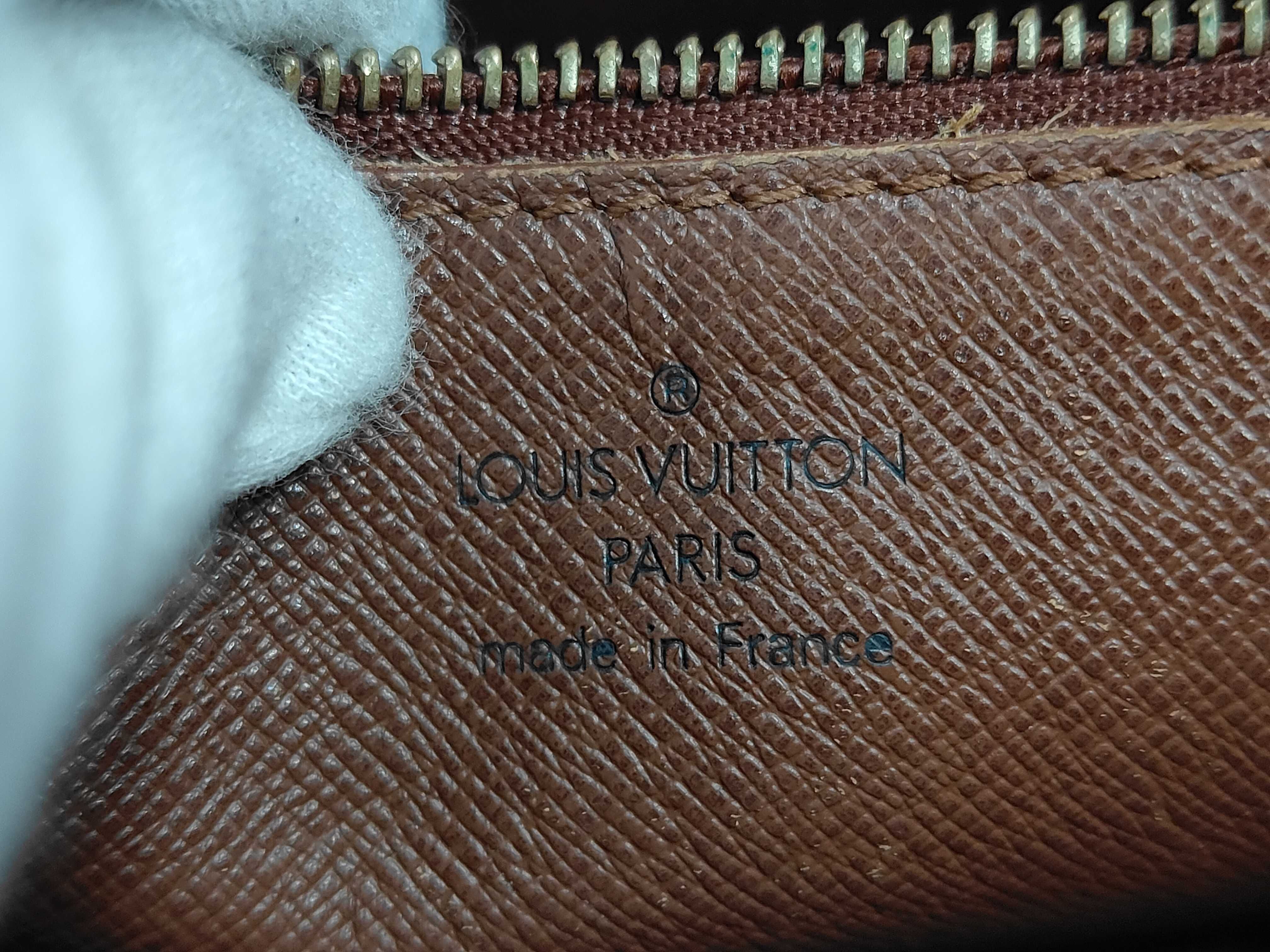 Monogram LV Monogram Trocadero Shoulder Bag — view 9
