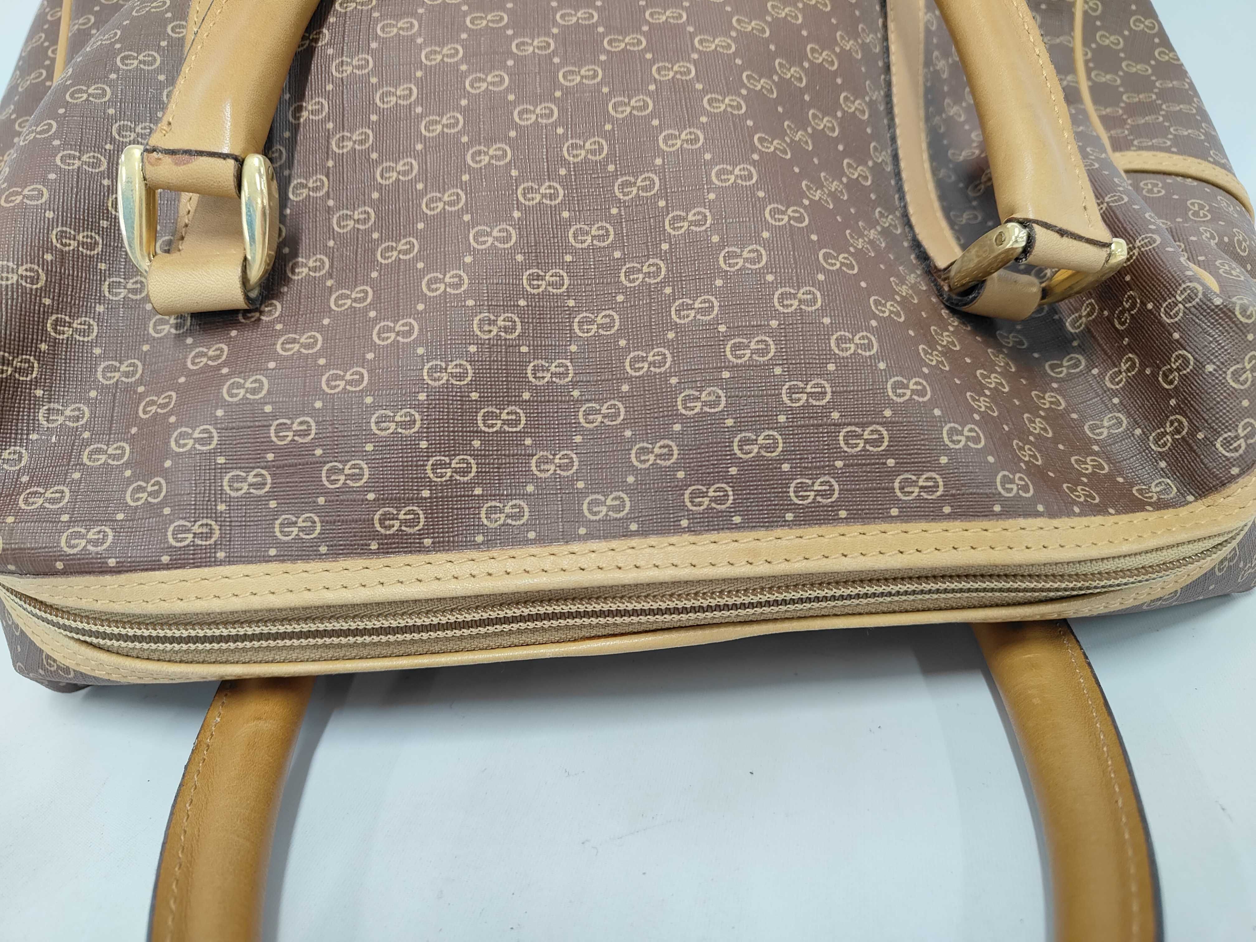 Old Gucci Micro GG PVC x Leather Handbag 87 002 4685 Handbag — view 8