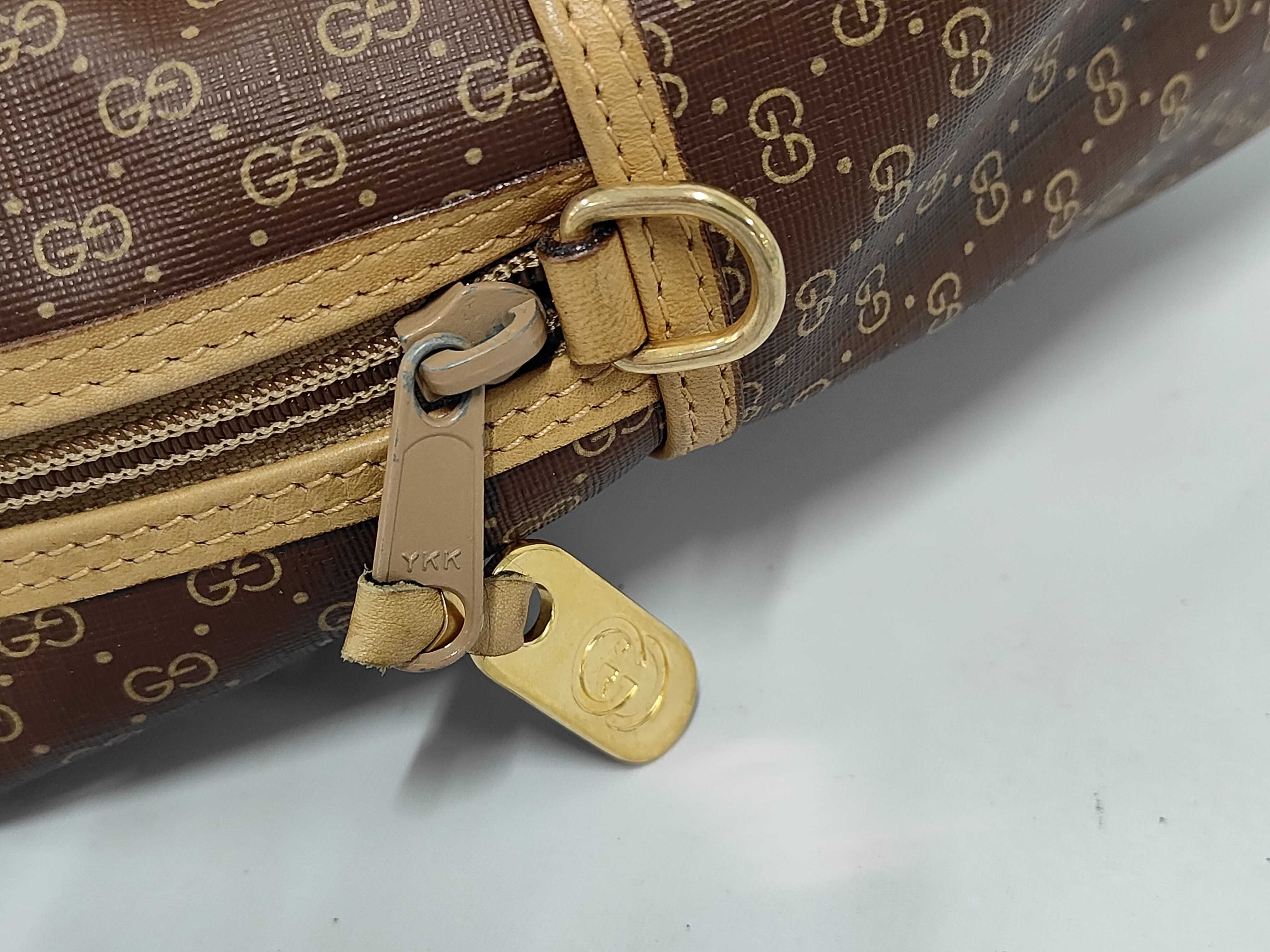 Old Gucci Micro GG PVC x Leather Handbag 87 002 4685 Handbag — view 9