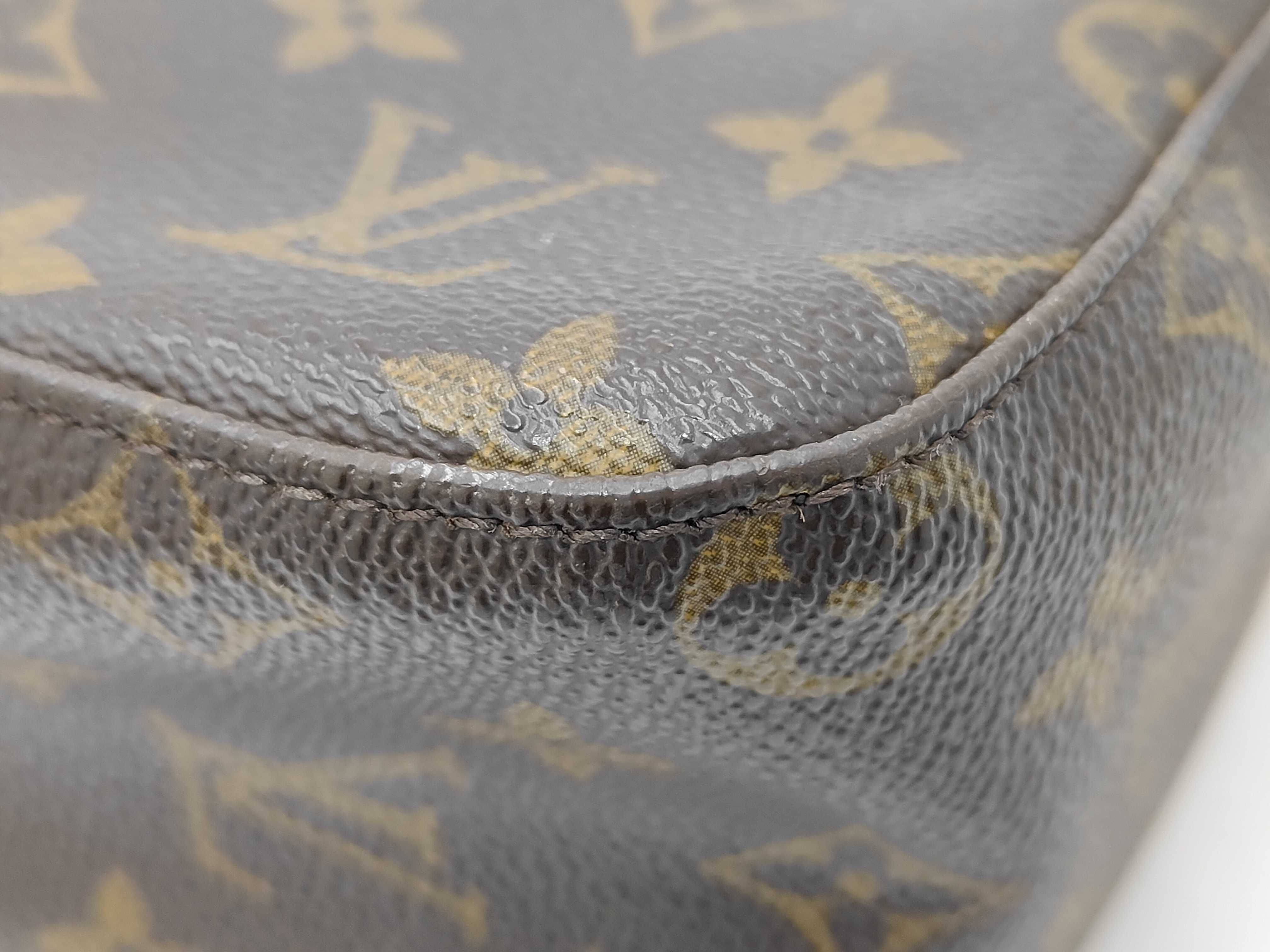 Monogram Looping MM Shoulder Bag — view 6