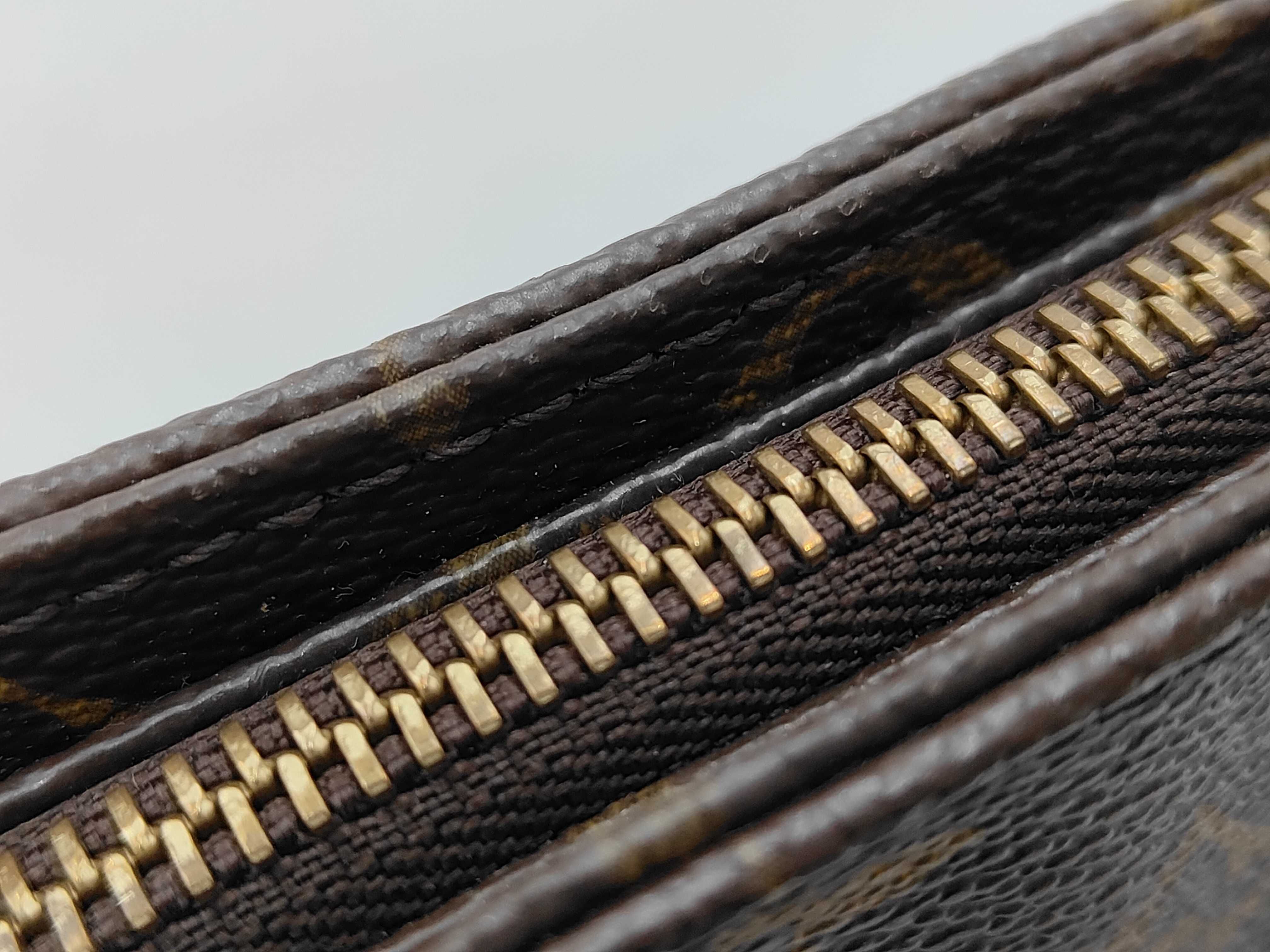 Monogram Looping MM Shoulder Bag — view 8