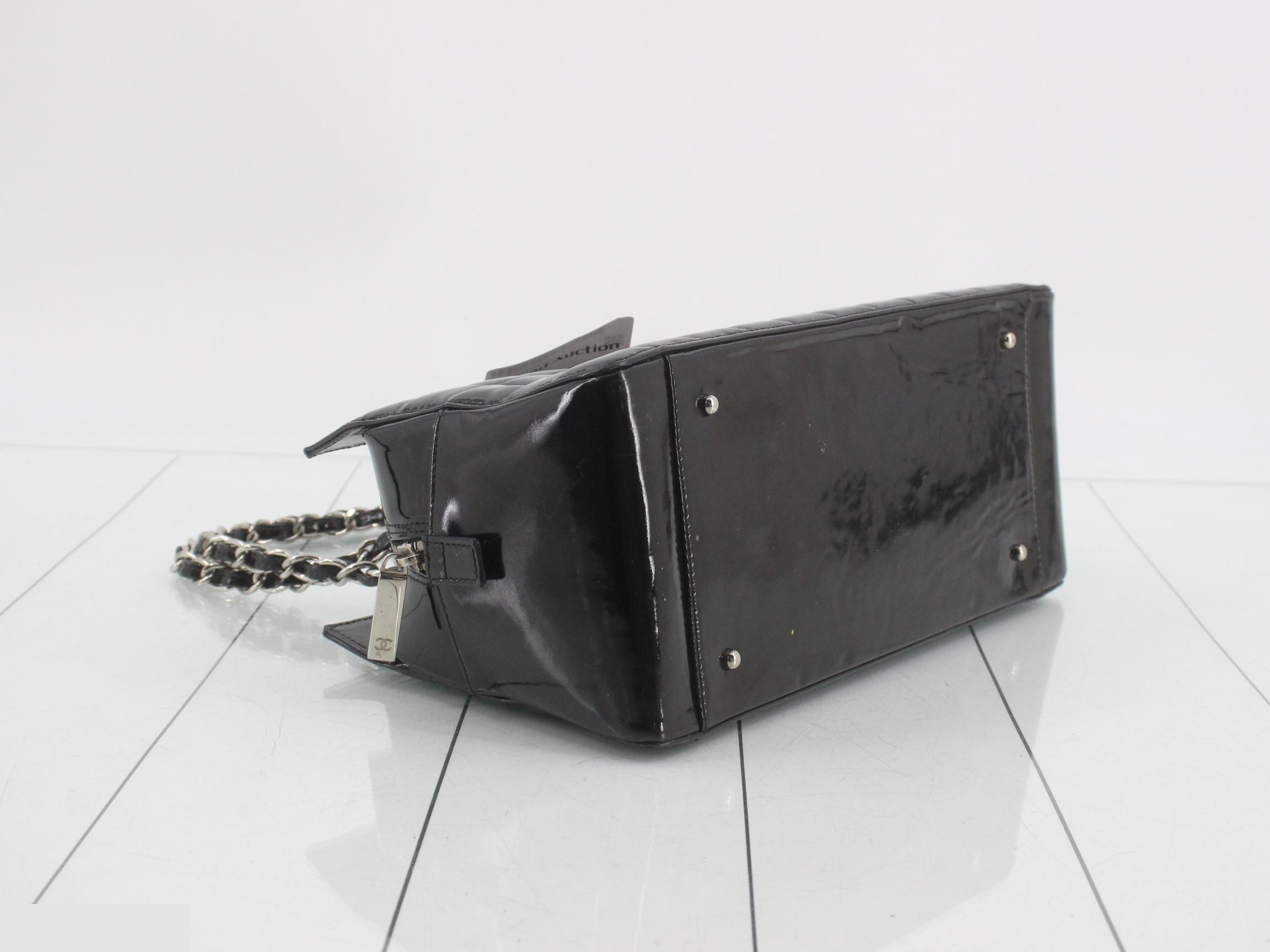 Chocolate bar patent leather chain shoulder bag, item number 7. — view 5