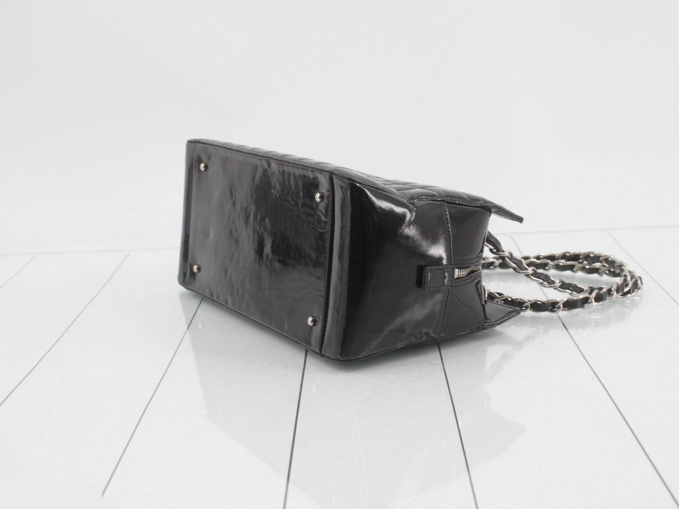 Chocolate bar patent leather chain shoulder bag, item number 7. — view 6