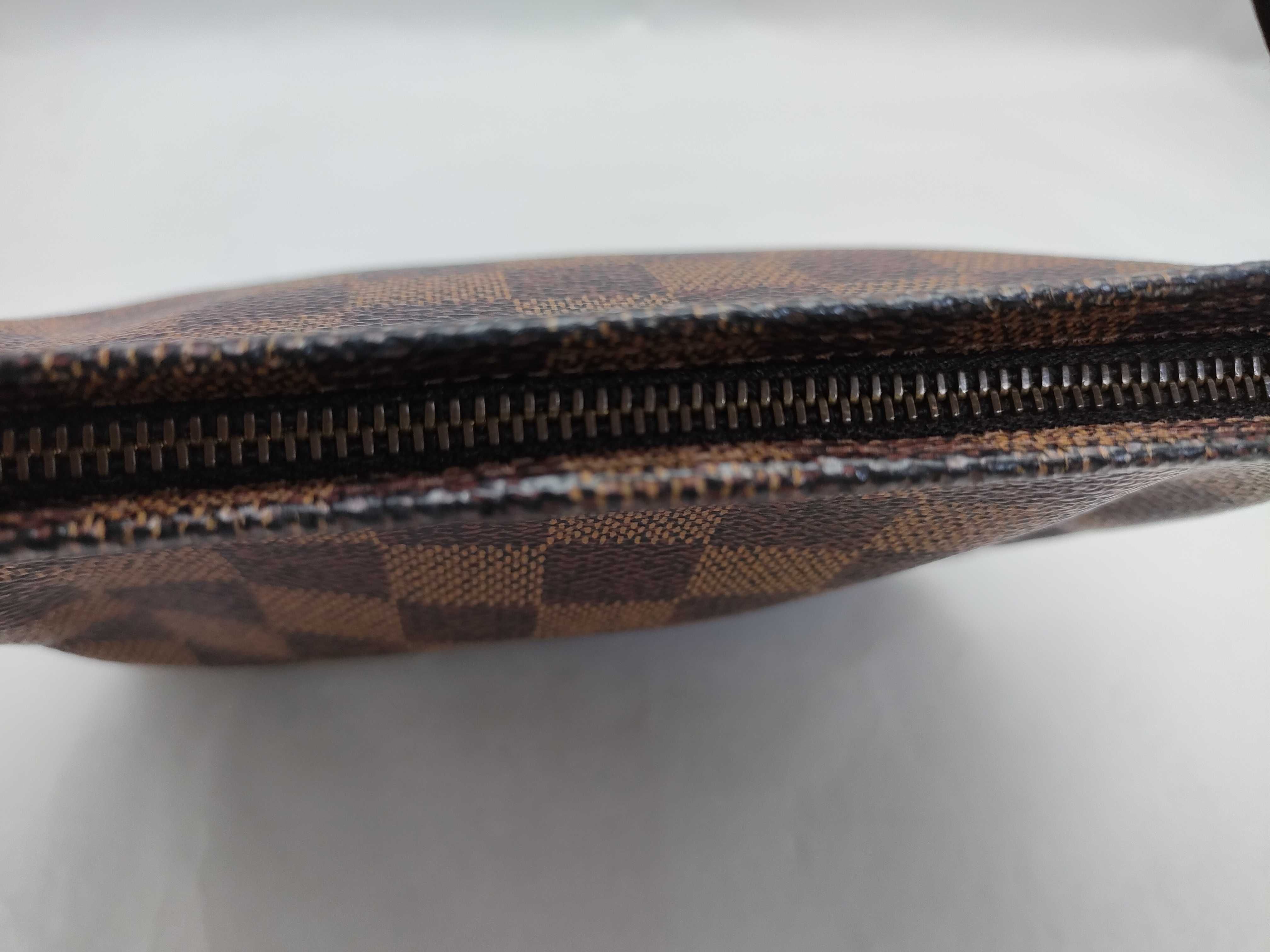Damier Trouse Makeup Pouch — view 6
