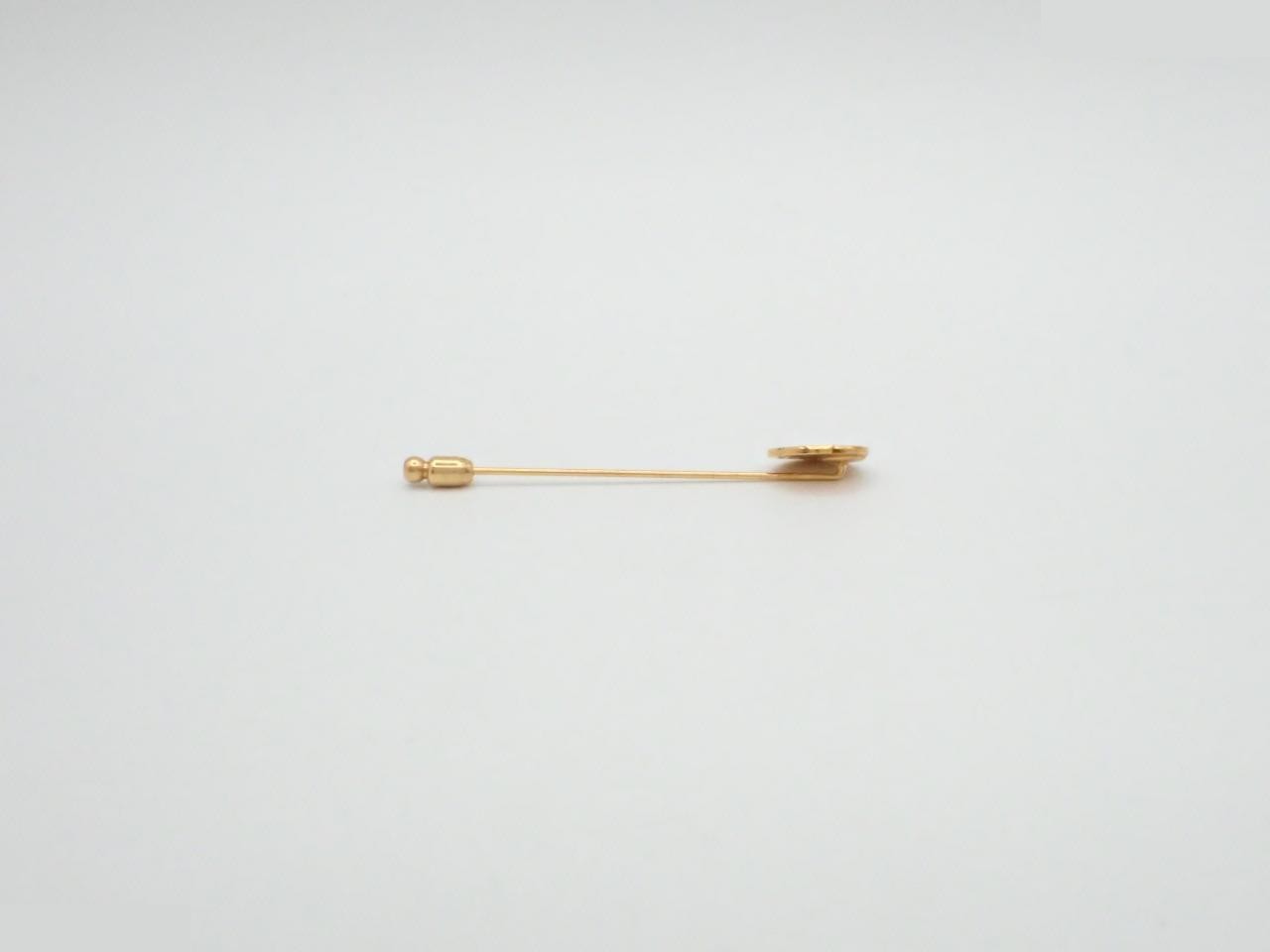 brooch — view 3