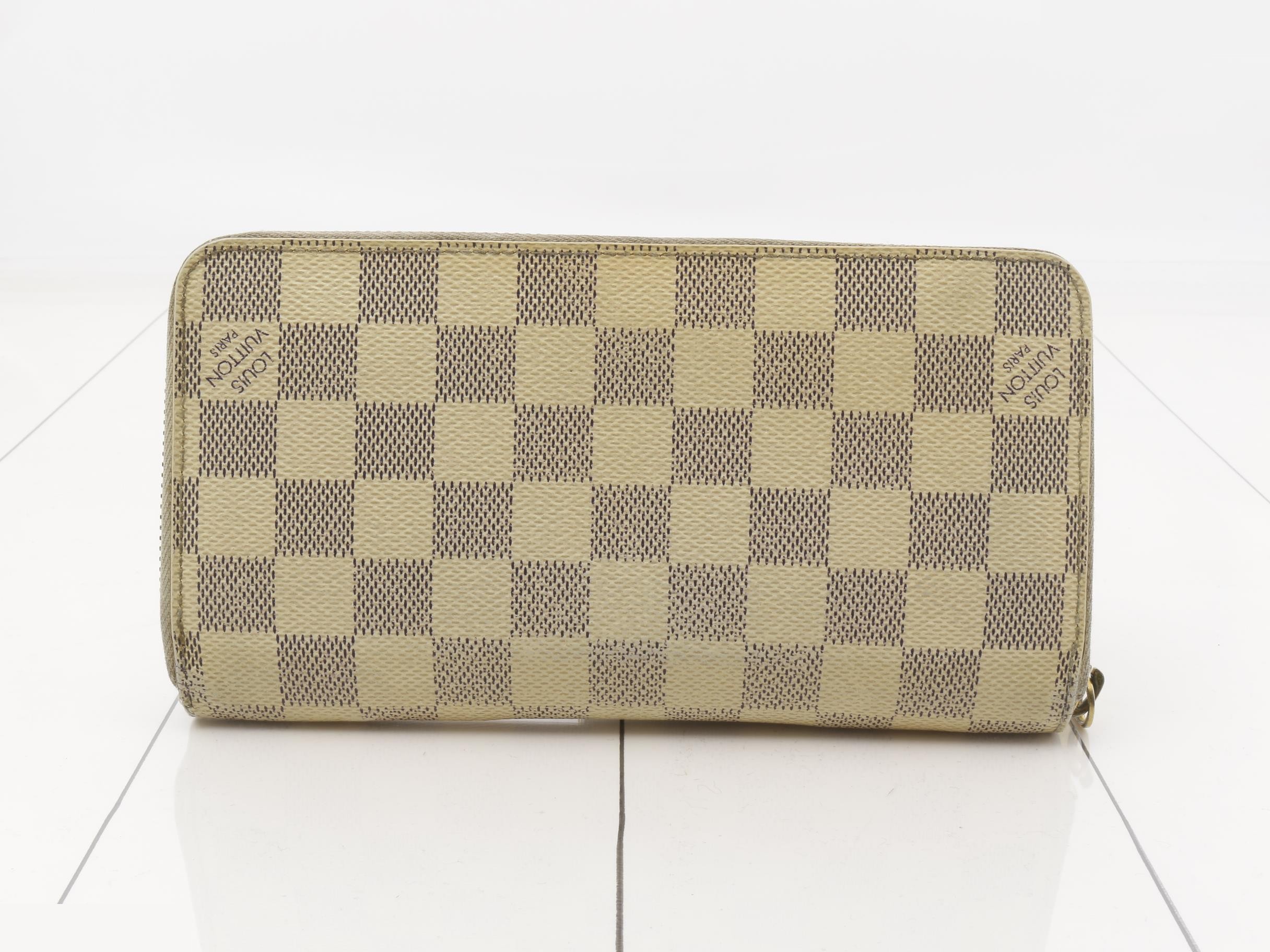 Zippy Wallet — view 2