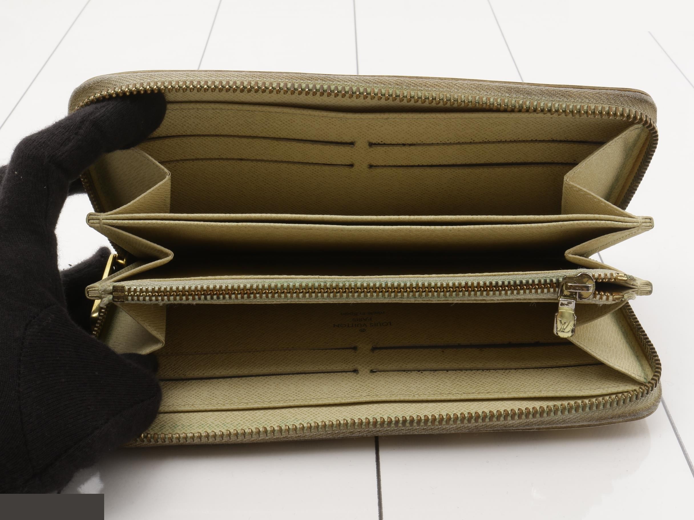 Zippy Wallet — view 4