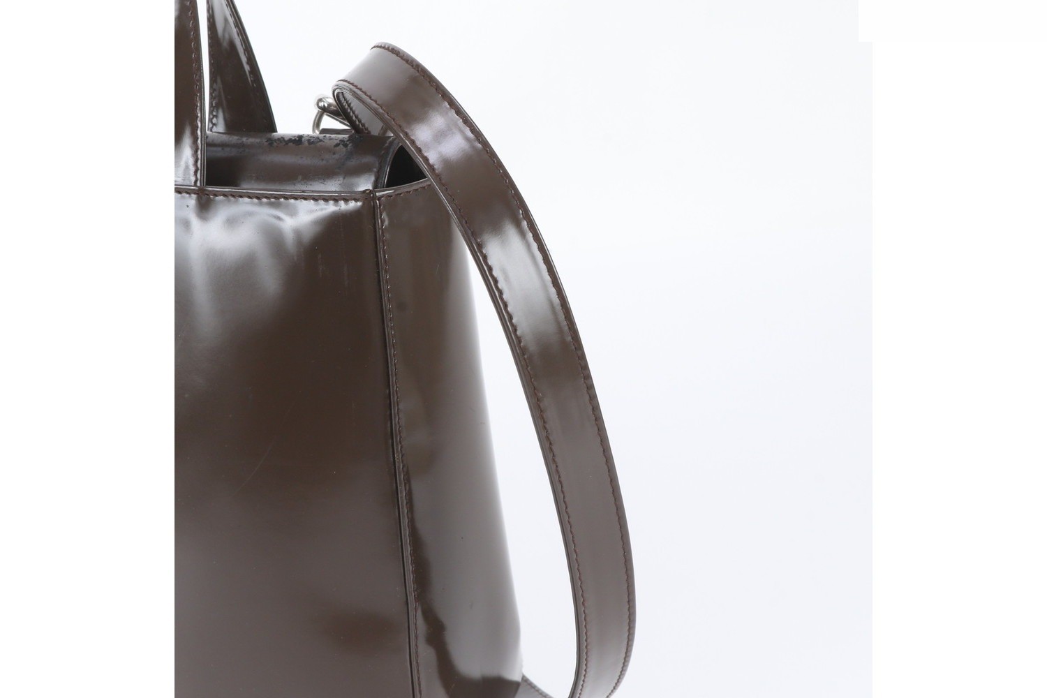 Interlocking G Leather 2-Way Shoulder Bag — view 3