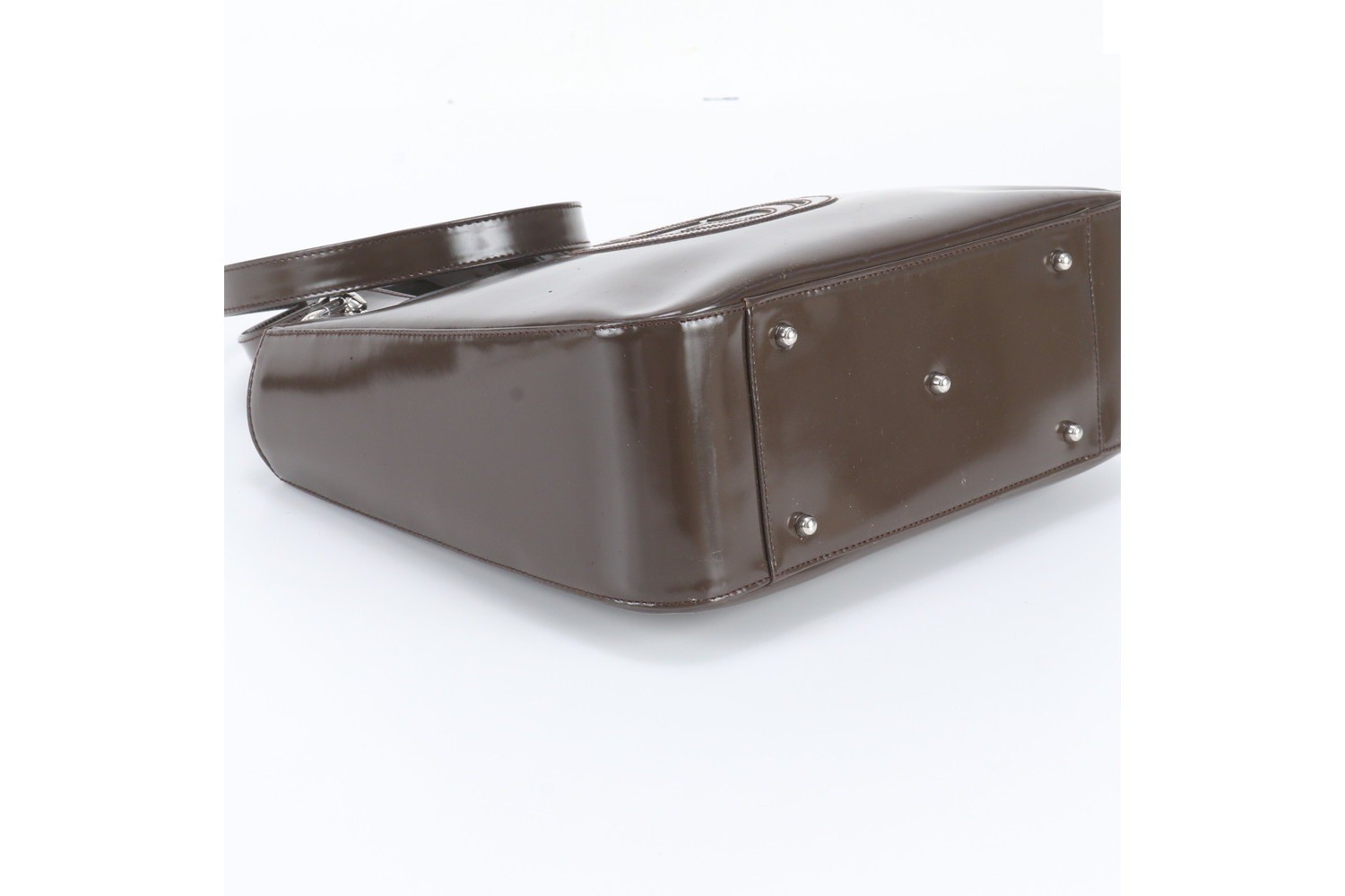Interlocking G Leather 2-Way Shoulder Bag — view 6