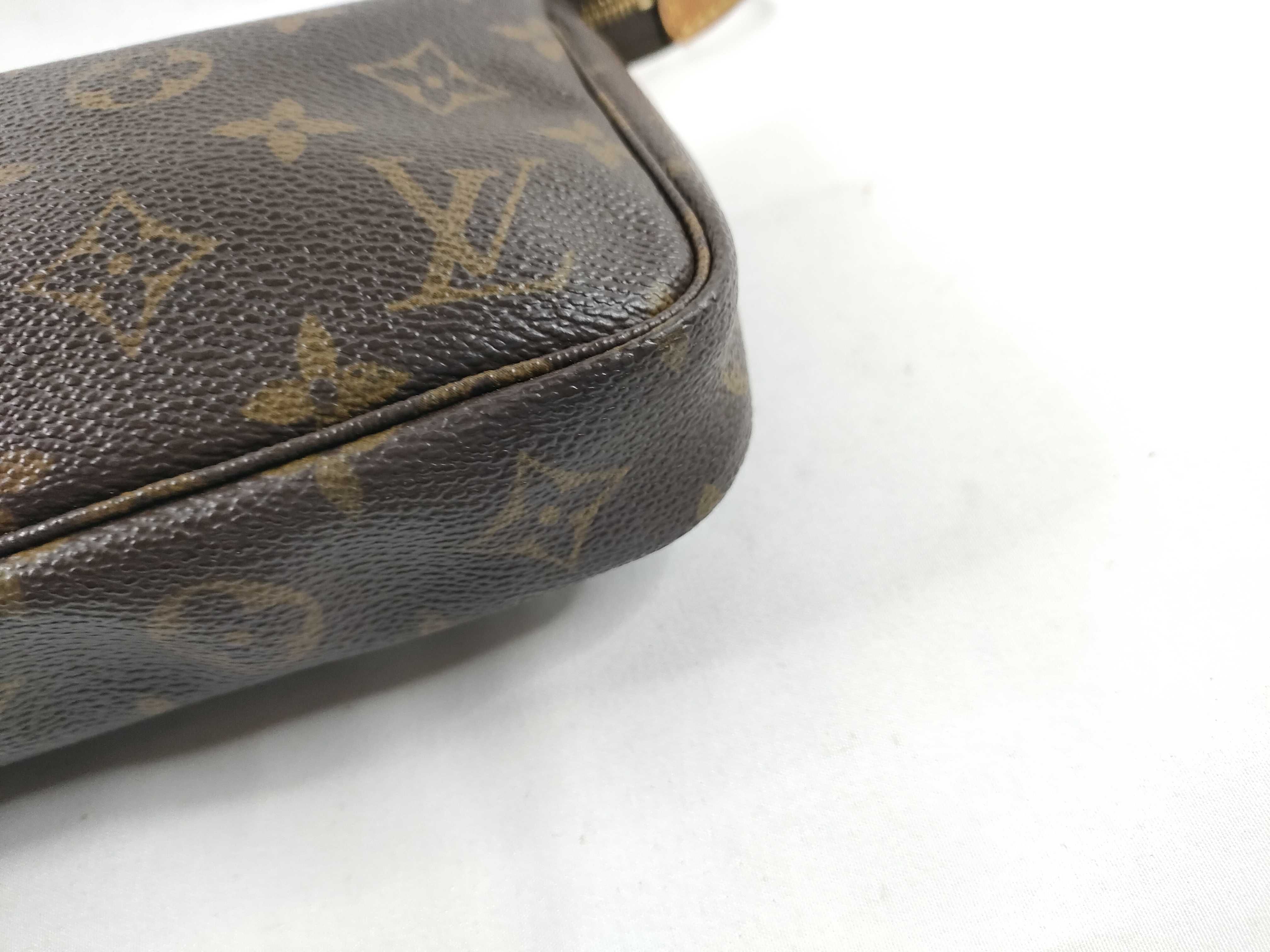 Monogram Pochette Accessoires CA0050 Handbag — view 5