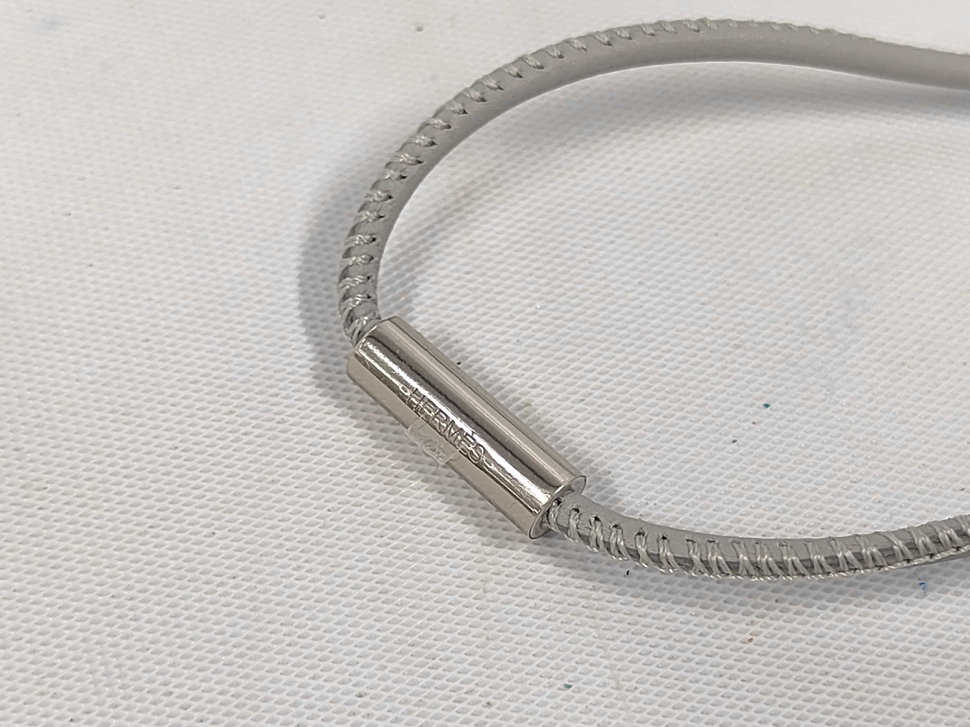 Pendant "H Equipe" Buffalo Horn Lacquer Necklace — view 4