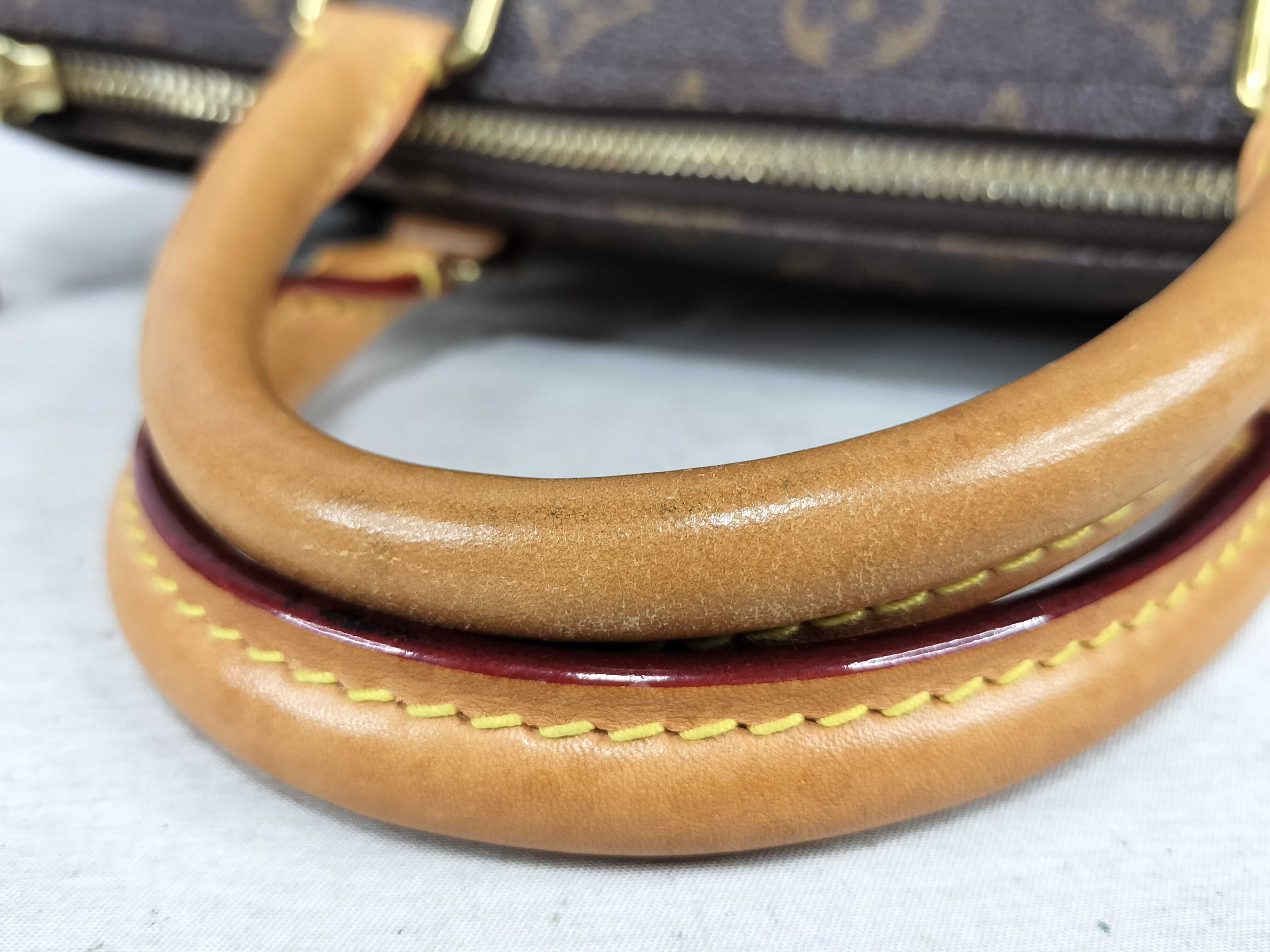 Monogram Louis Vuitton Speedy Bandoulière 30 Handbag — view 4
