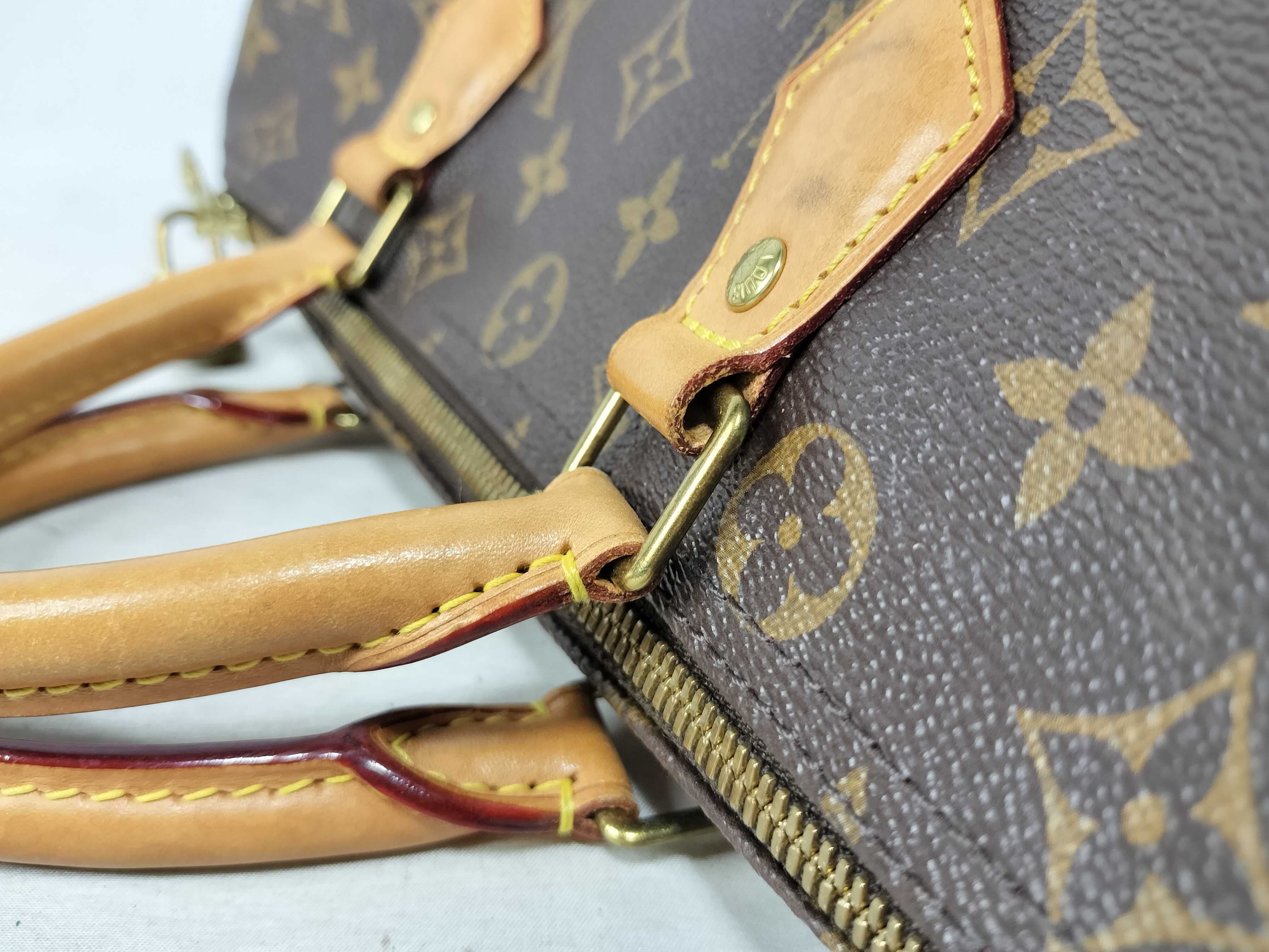 Monogram Louis Vuitton Speedy Bandoulière 30 Handbag — view 5