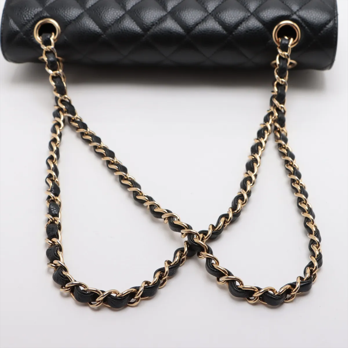 [Individually wrapped] Chanel Matelasse 25 caviar skin double flap double chain bag black gold hardware 26052533 26th series A01112 — view 5