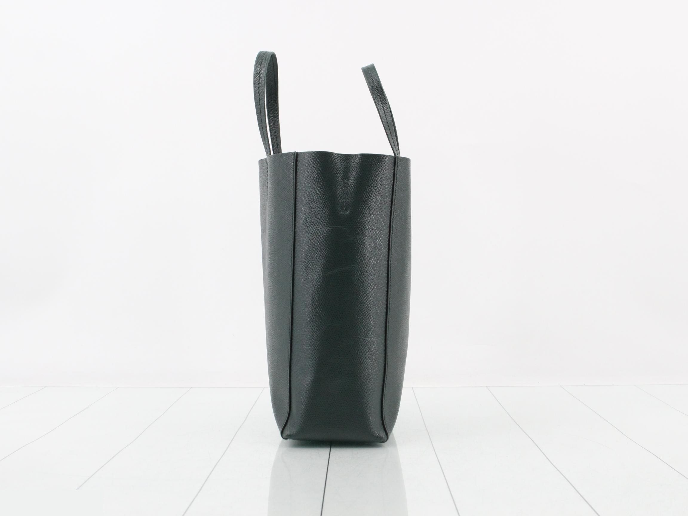 Vertical Cabas Small Leather 2-Way Shoulder/Handbag — view 3