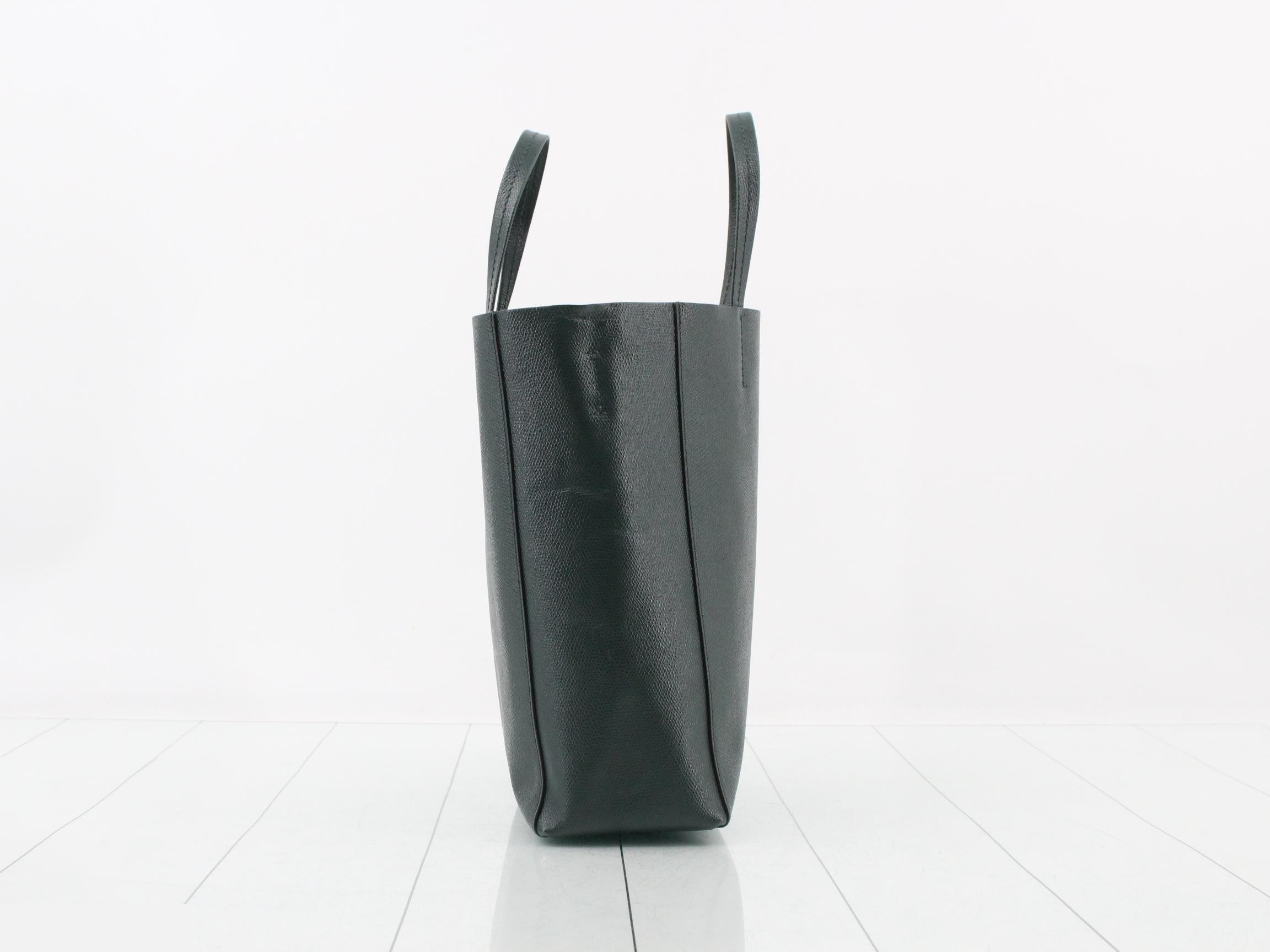 Vertical Cabas Small Leather 2-Way Shoulder/Handbag — view 4