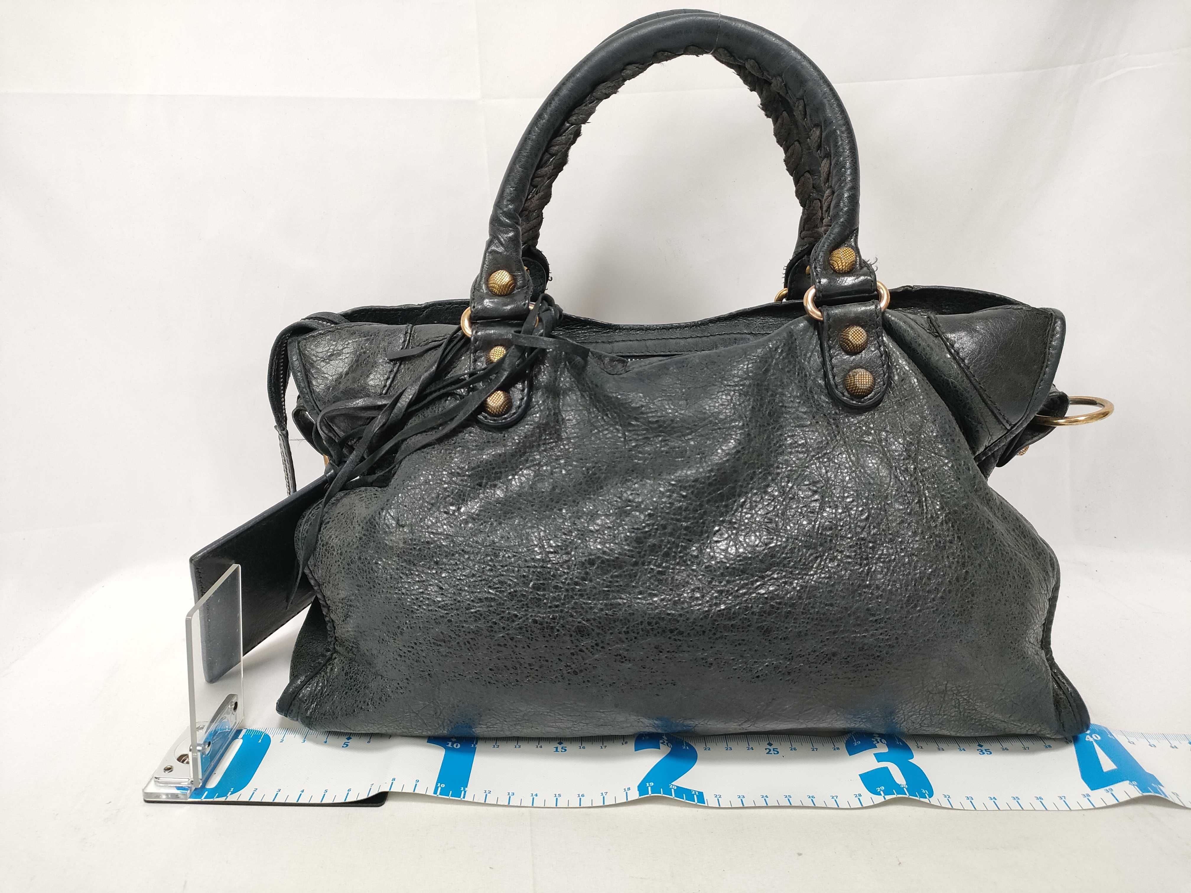 ID- Cow Skin THE GIANTCITY 2-Way Handbag Gray #281770 Handbag — view 2
