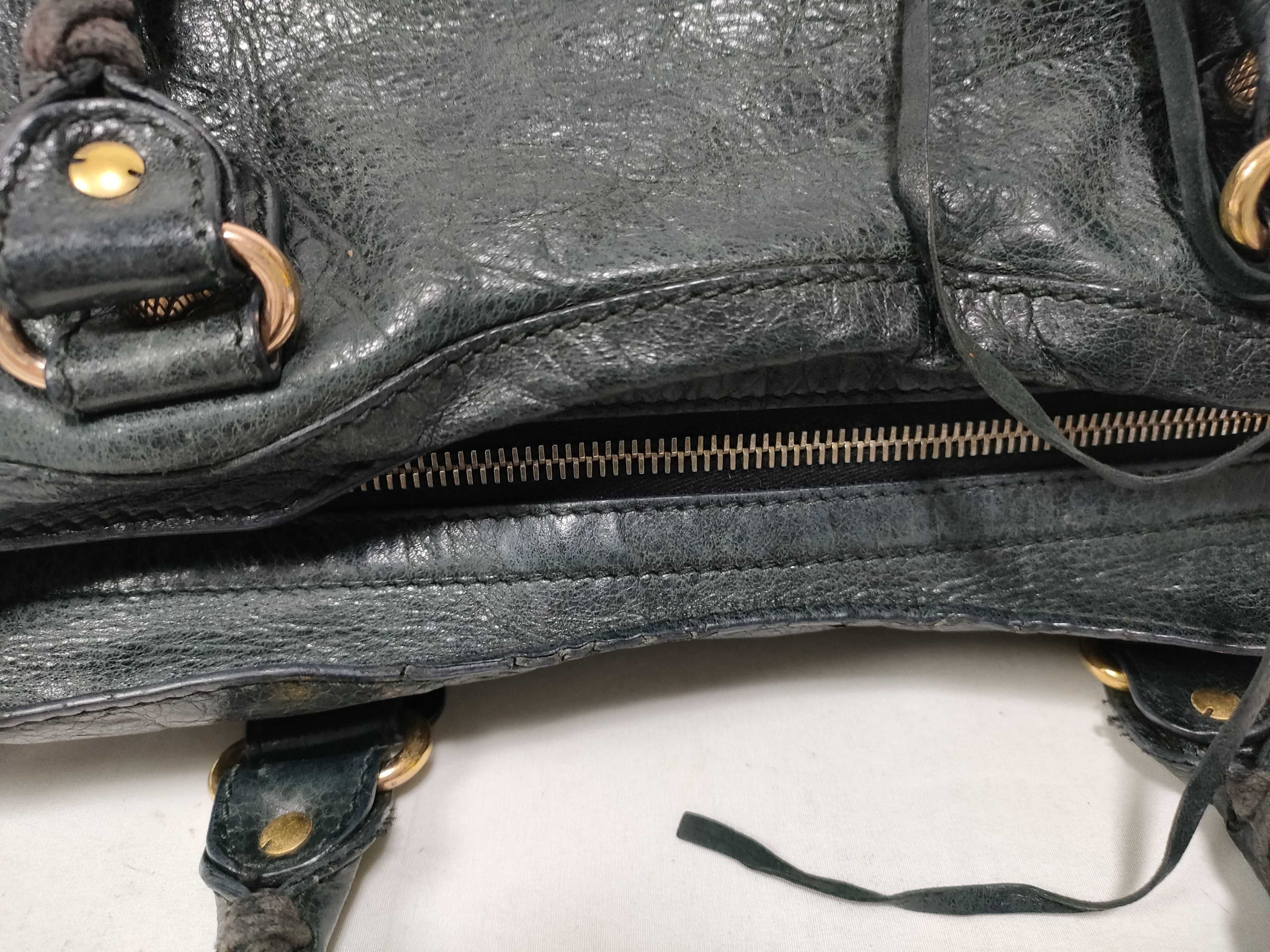 ID- Cow Skin THE GIANTCITY 2-Way Handbag Gray #281770 Handbag — view 13