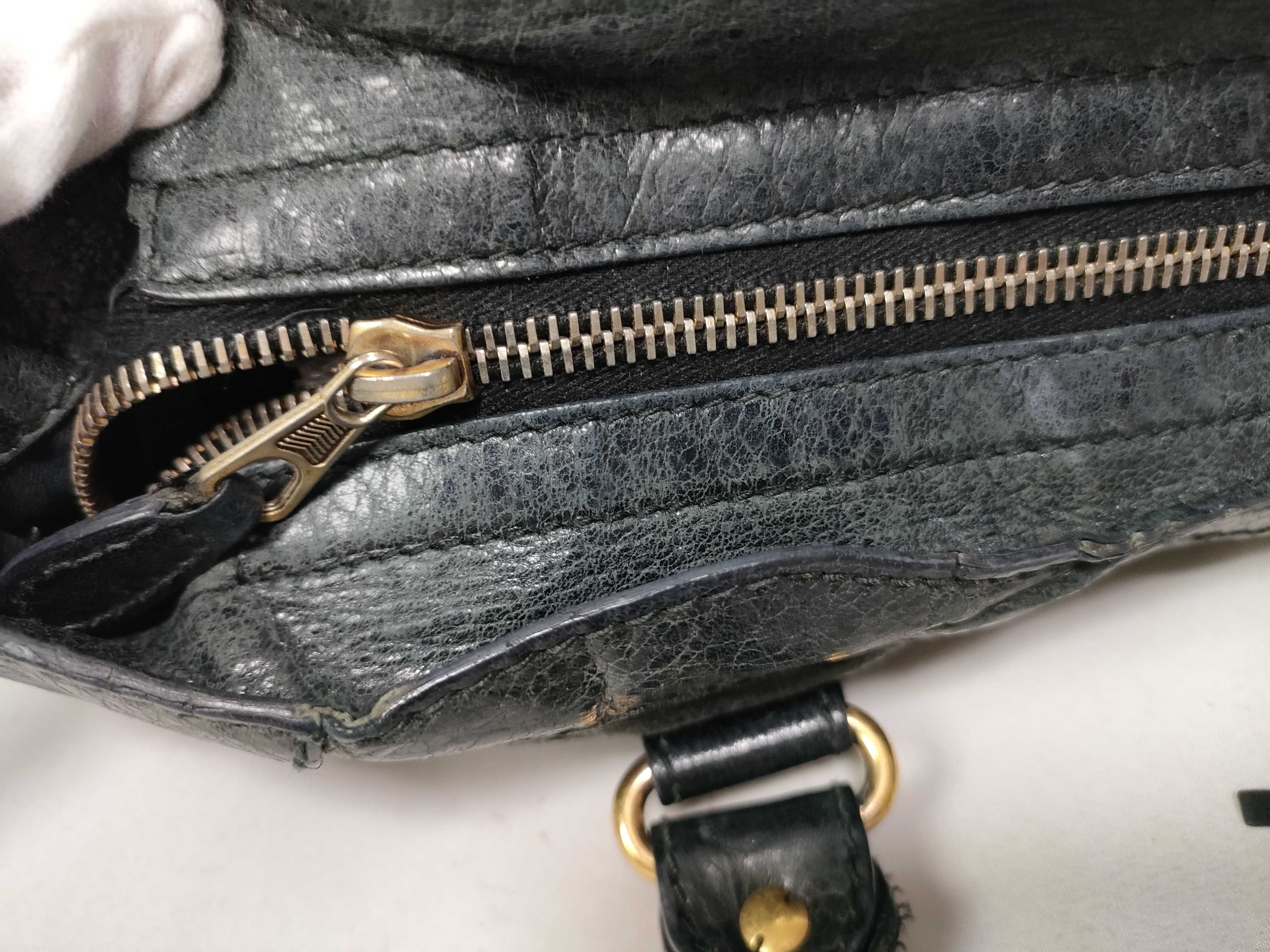 ID- Cow Skin THE GIANTCITY 2-Way Handbag Gray #281770 Handbag — view 14