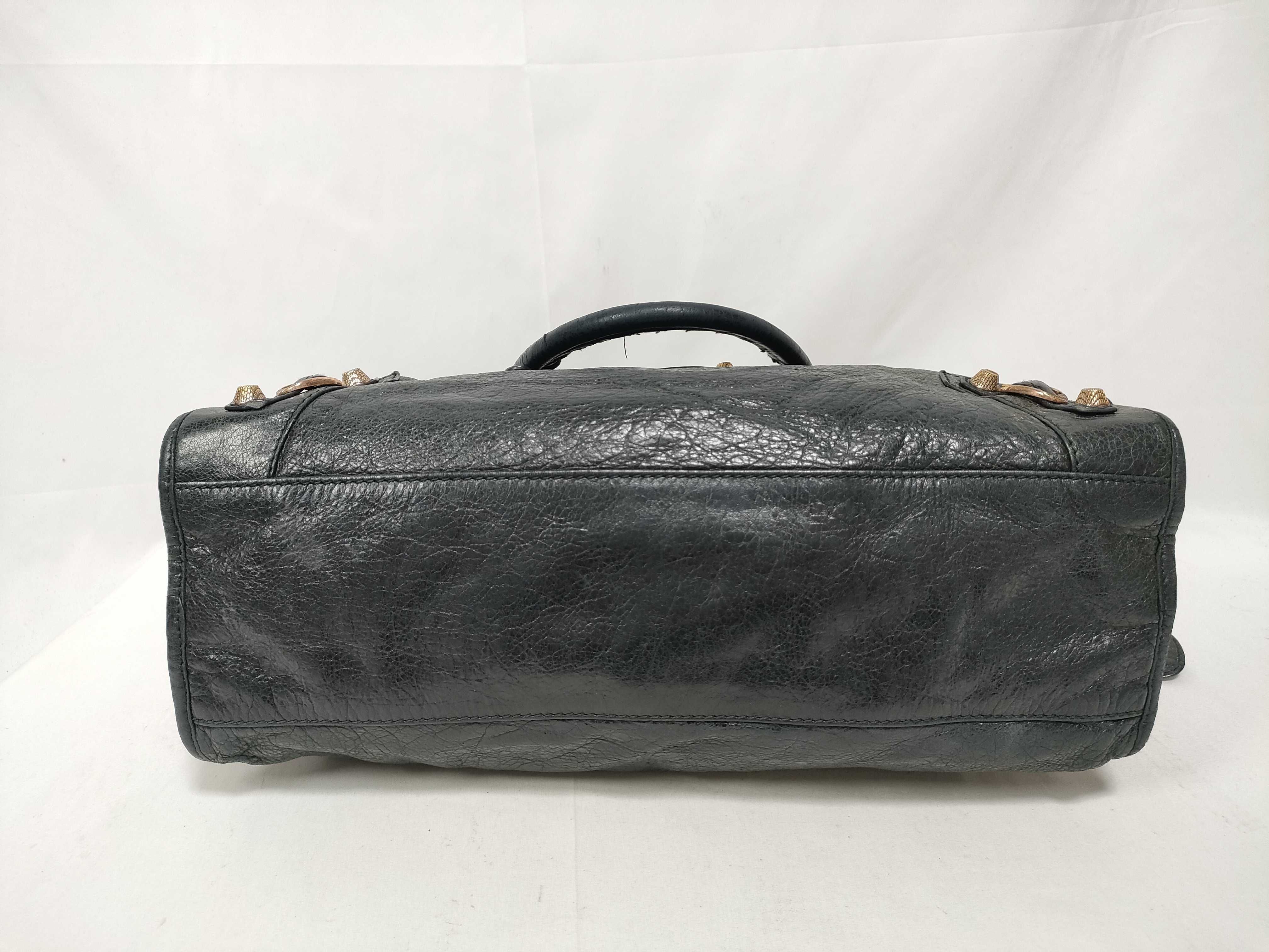 ID- Cow Skin THE GIANTCITY 2-Way Handbag Gray #281770 Handbag — view 3