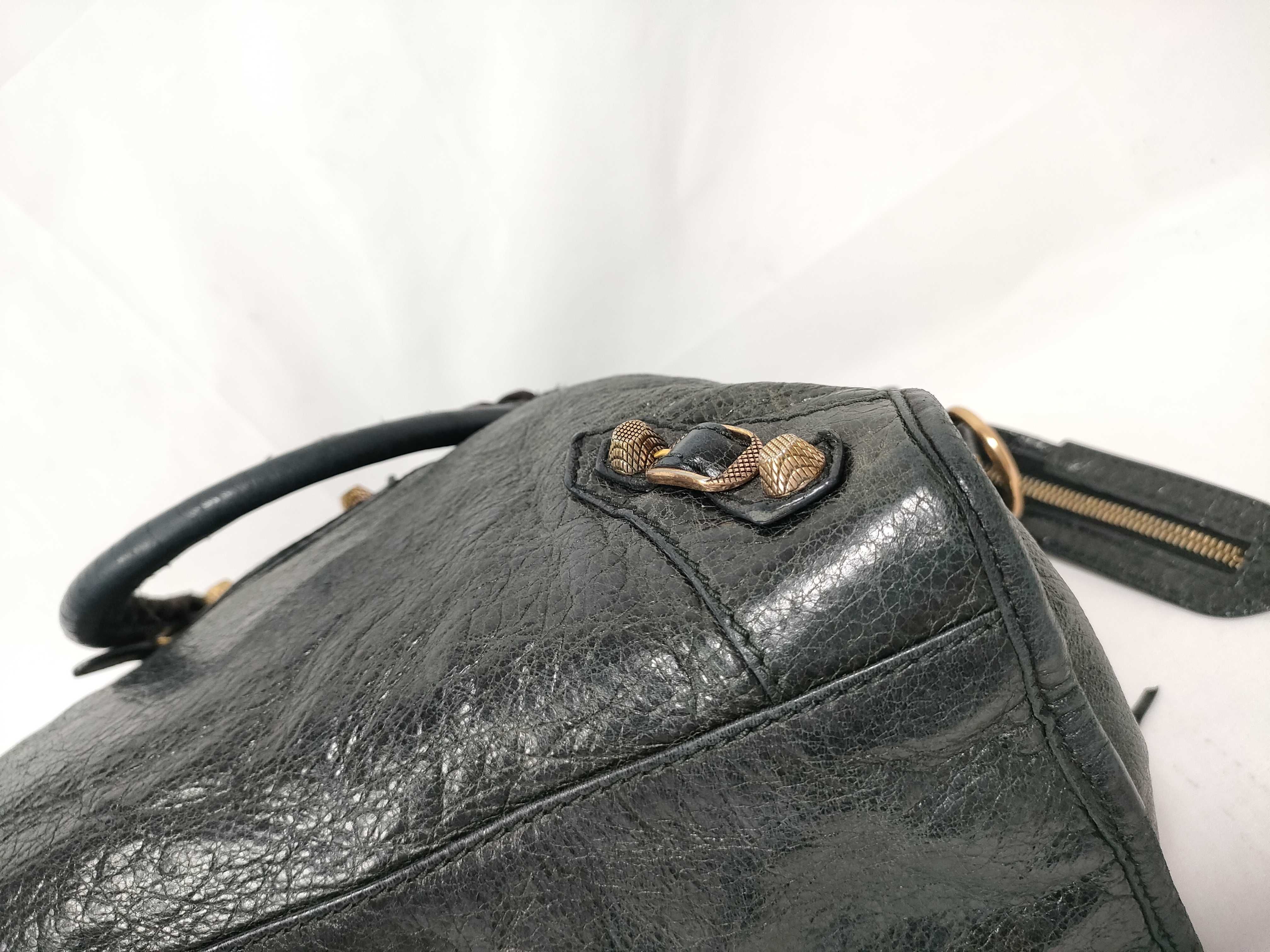 ID- Cow Skin THE GIANTCITY 2-Way Handbag Gray #281770 Handbag — view 4