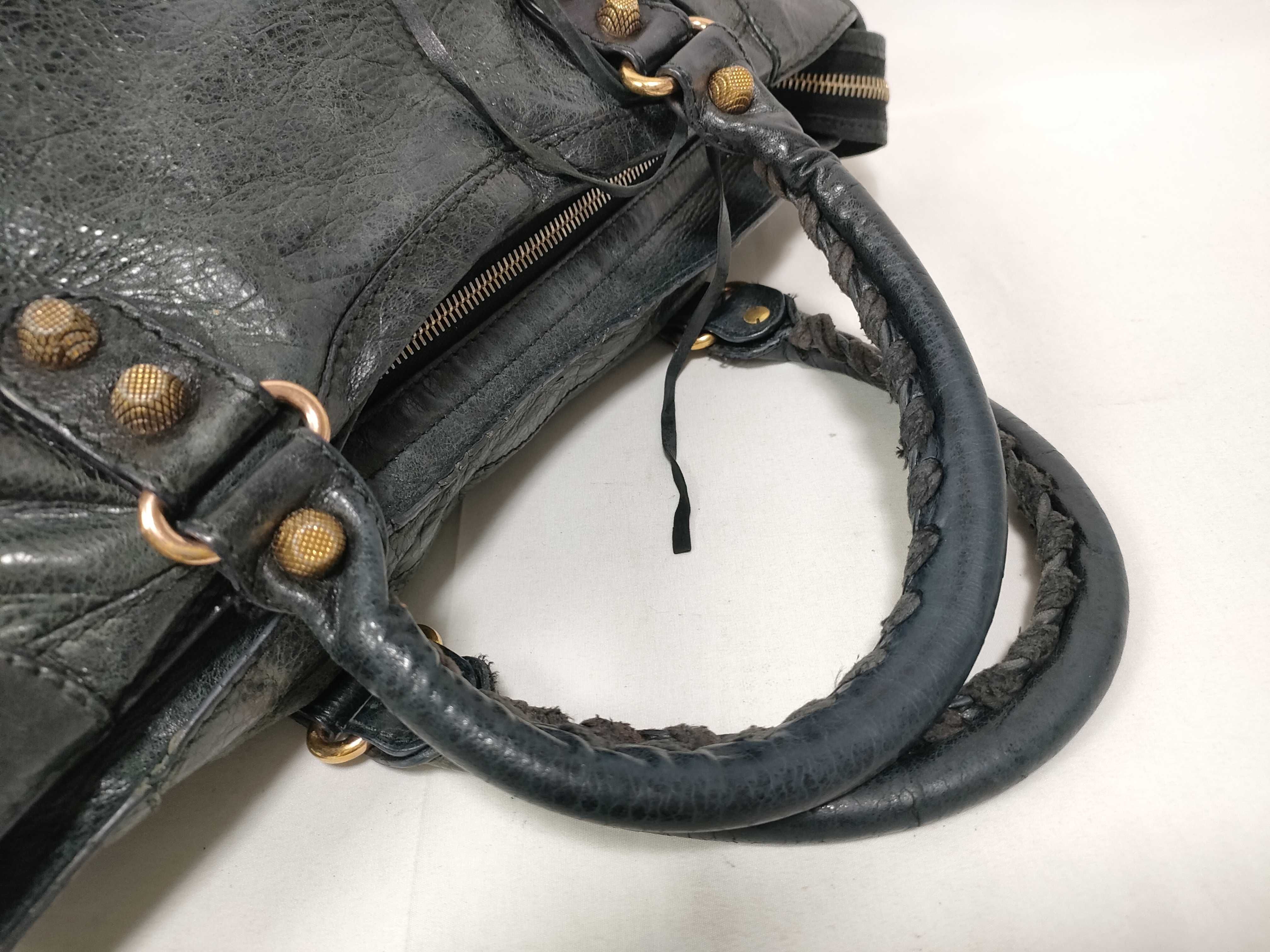 ID- Cow Skin THE GIANTCITY 2-Way Handbag Gray #281770 Handbag — view 10