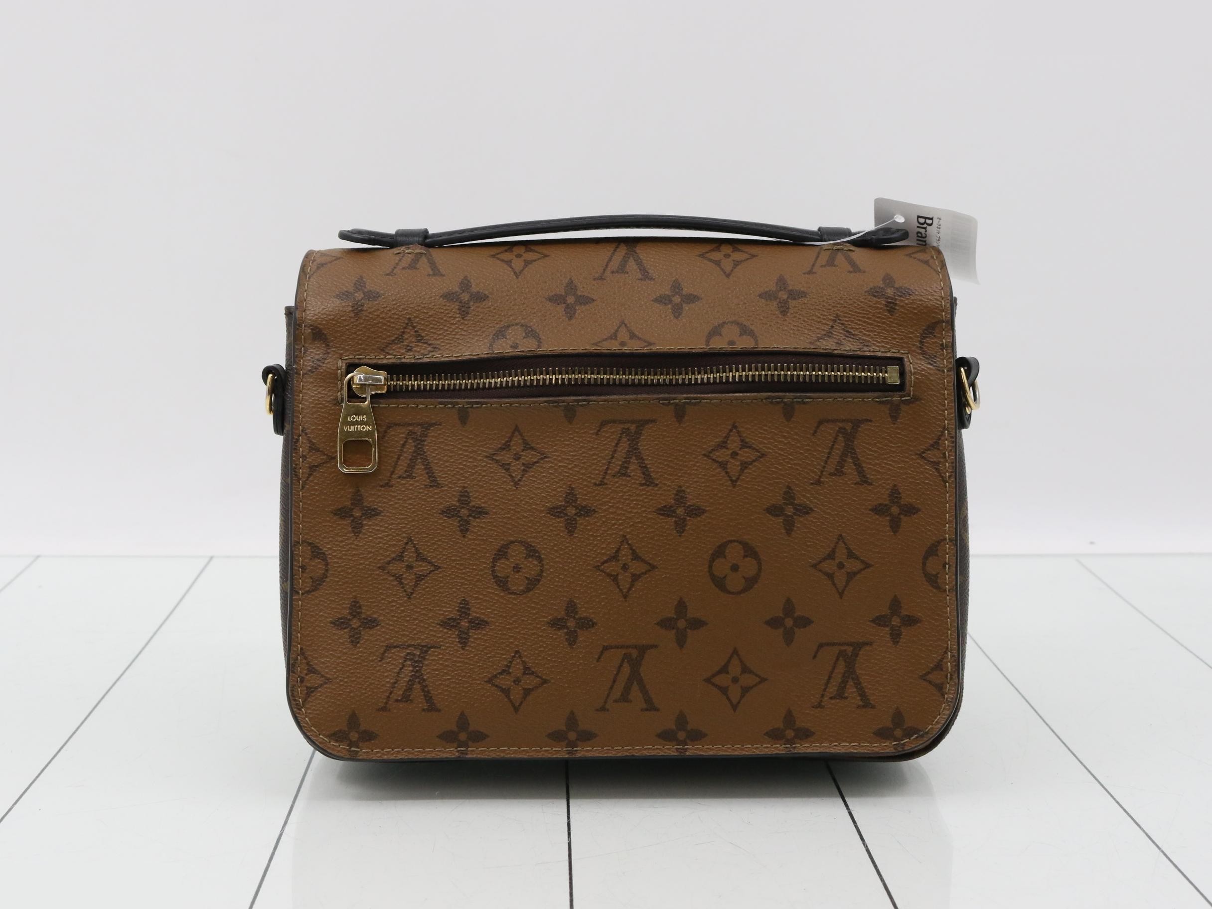 handbag — view 2