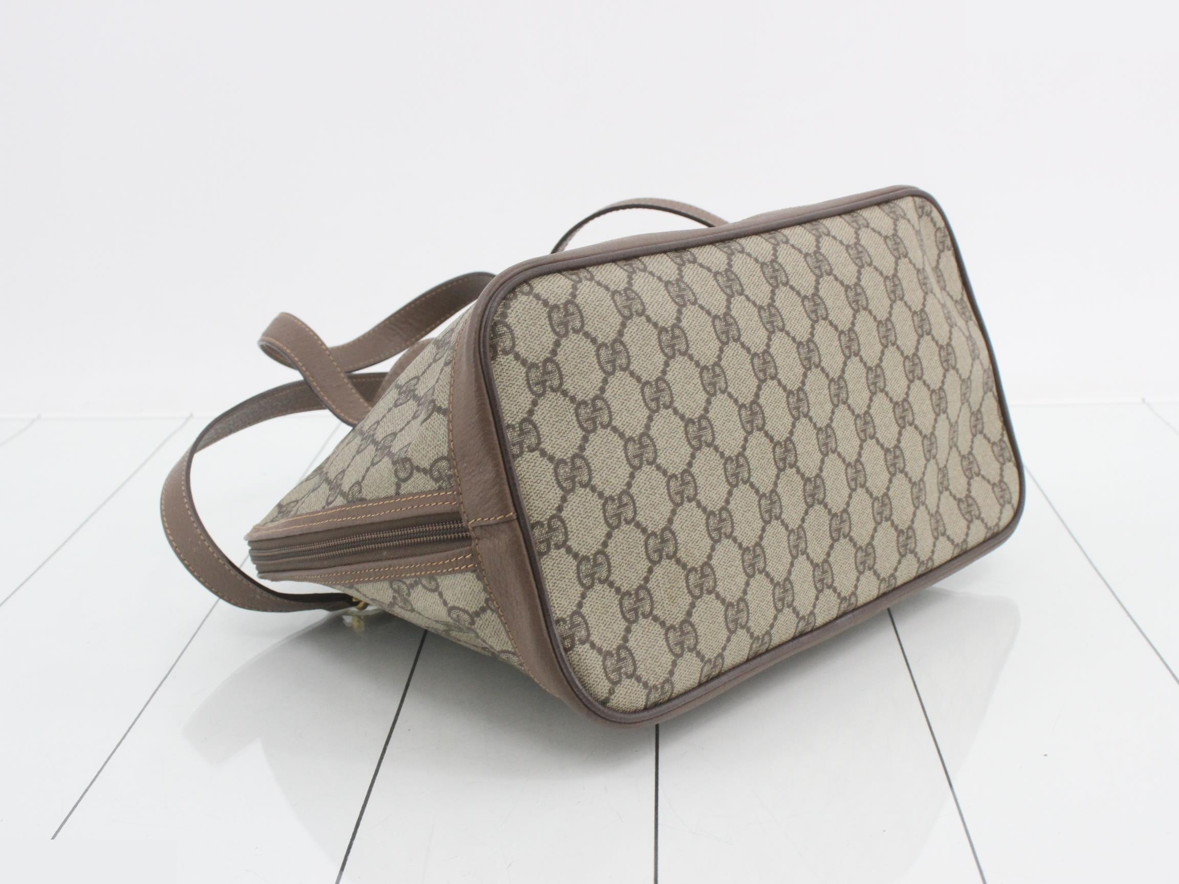 GG Supreme 2-way Shoulder Handbag — view 5