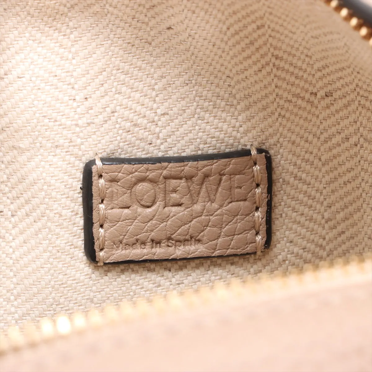 Mini Puzzle Bag Leather 2WAY Handbag Beige — view 9