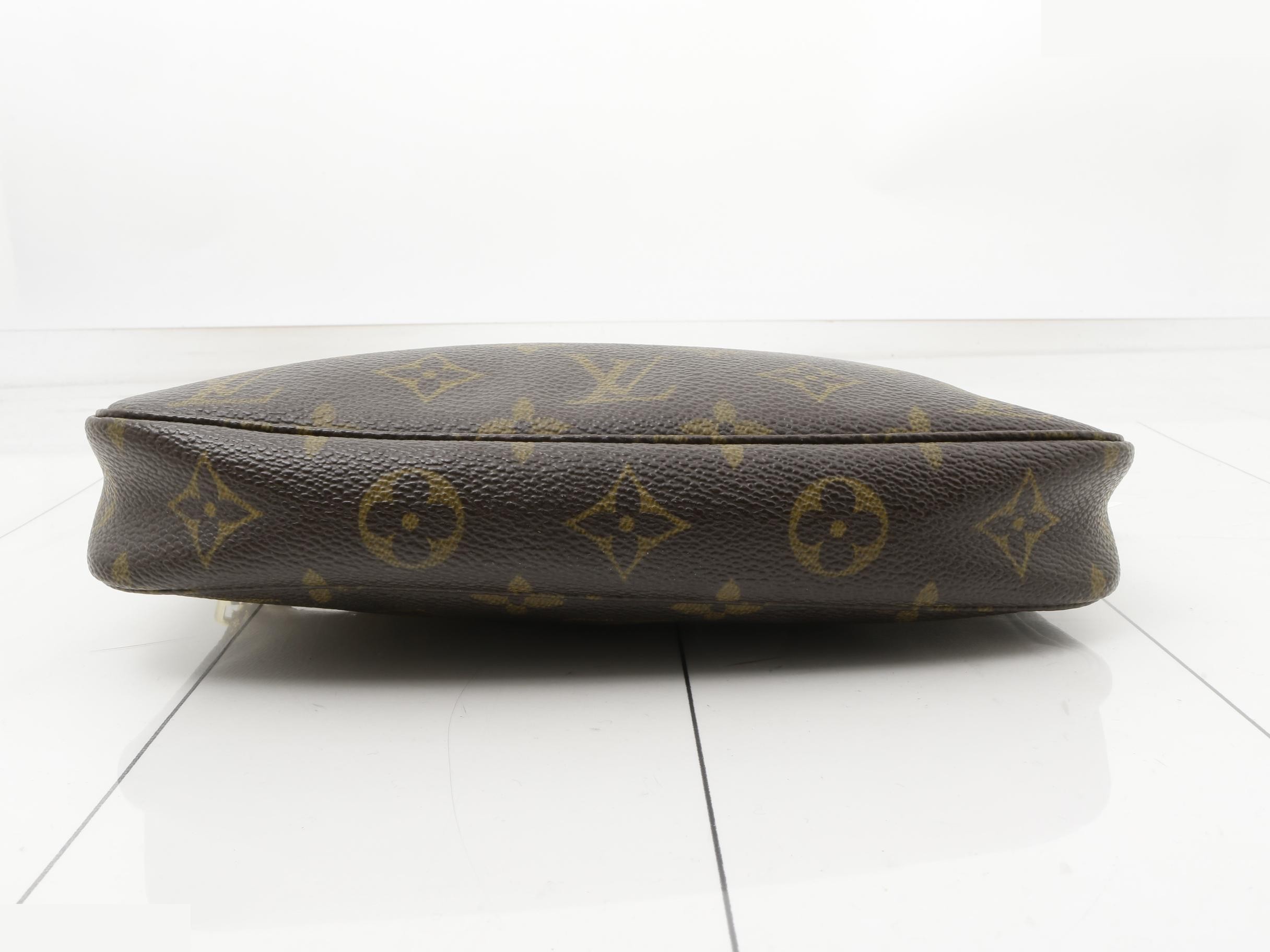 pochette — view 3