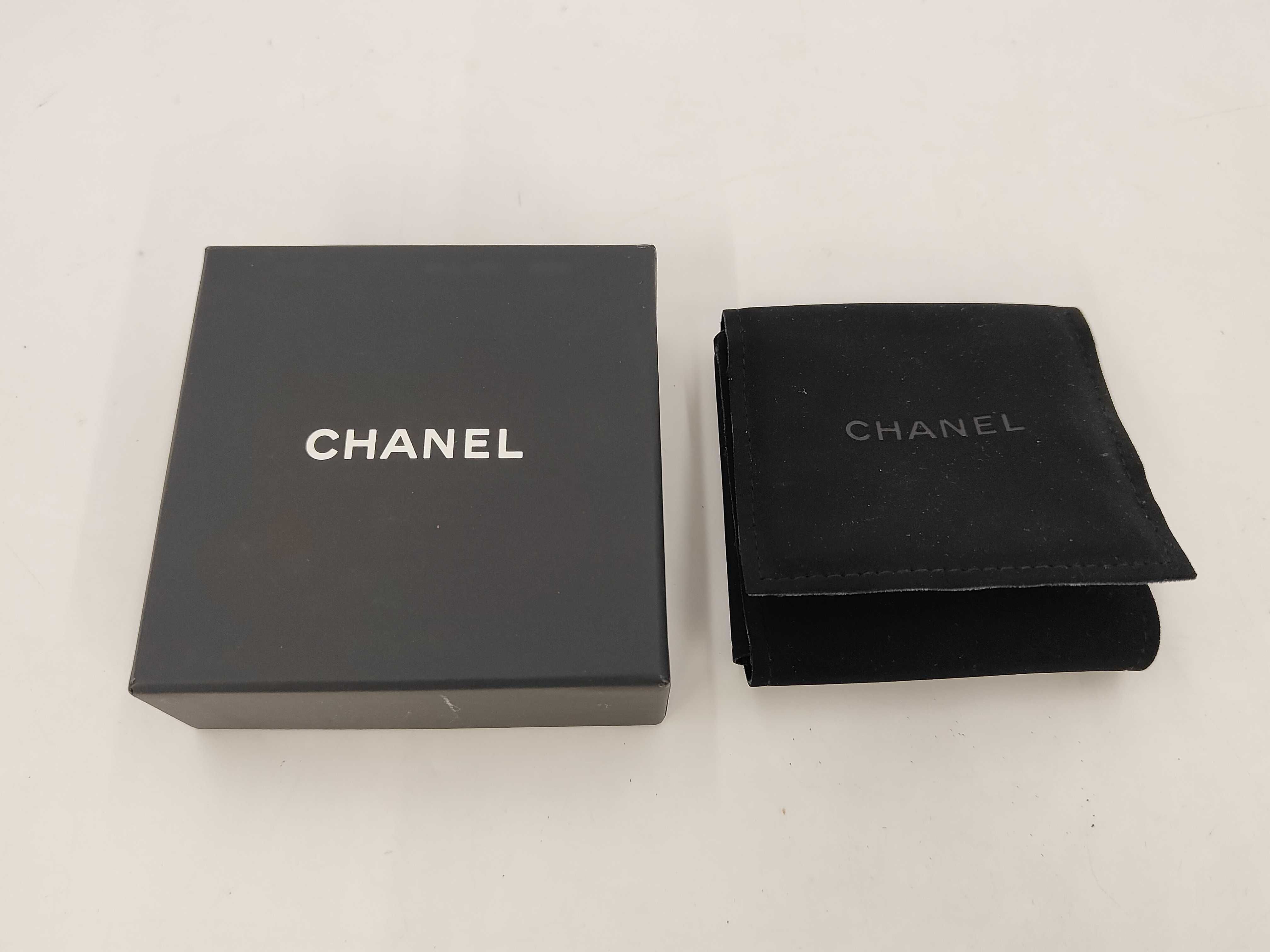 Mademoiselle Brooch — view 6