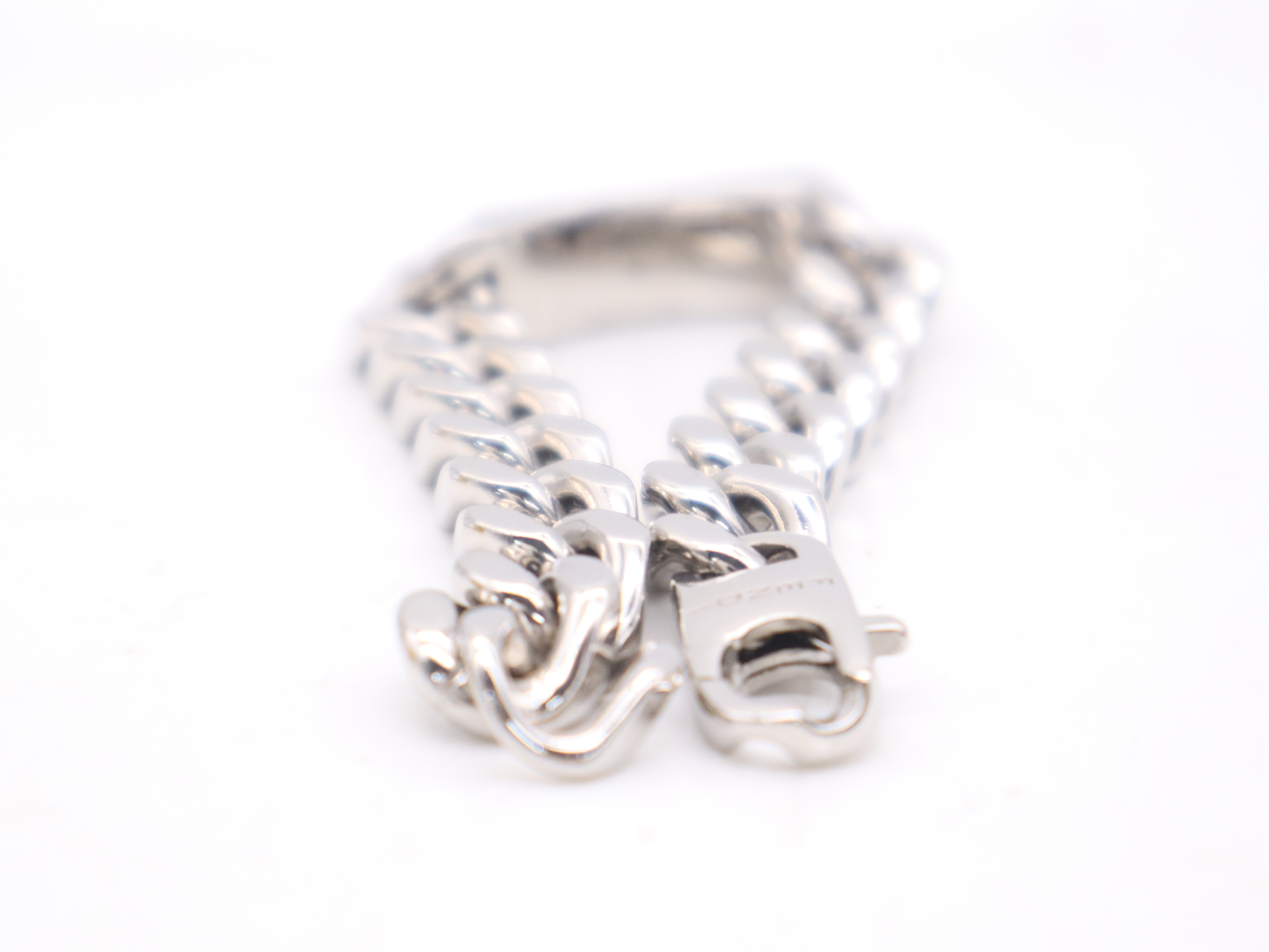 7AJ543 Metal Logo Plate Chain S Bracelet B08 (with box) Bracelet/Bangle — view 4
